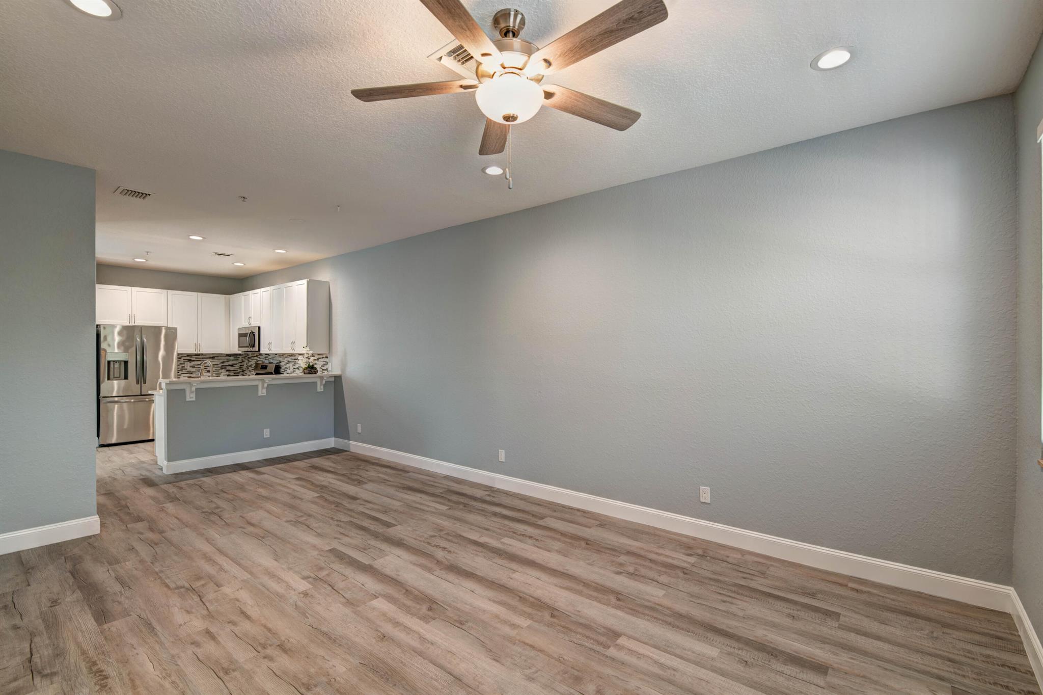 155 Indian Creek Parkway 104