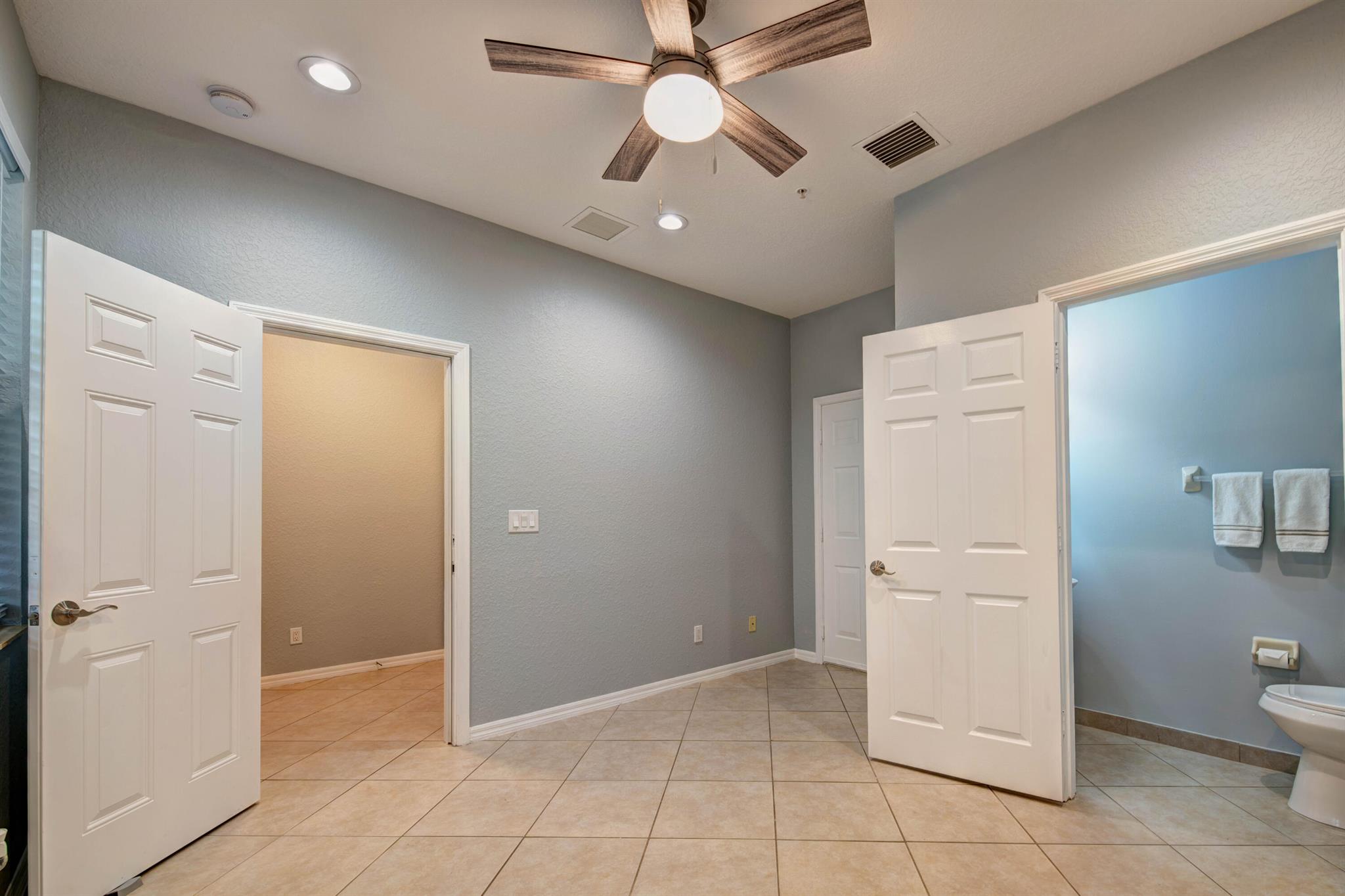 155 Indian Creek Parkway 104