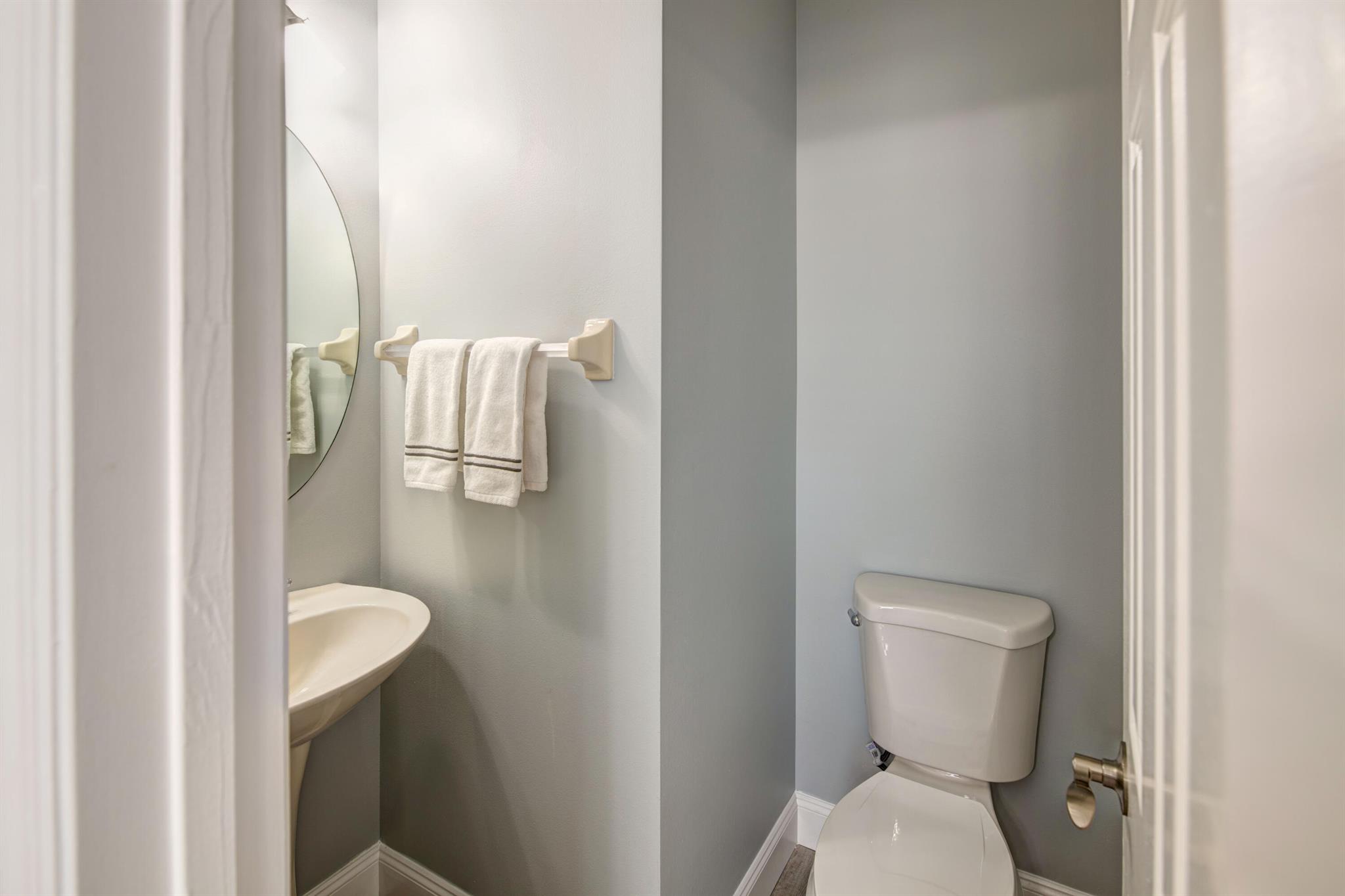 155 Indian Creek Parkway 104