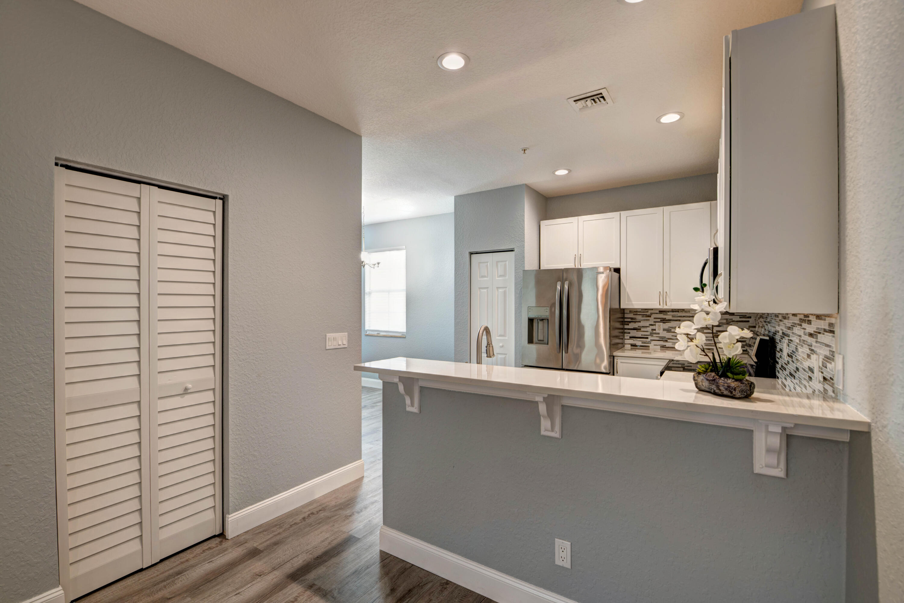 155 Indian Creek Parkway 104