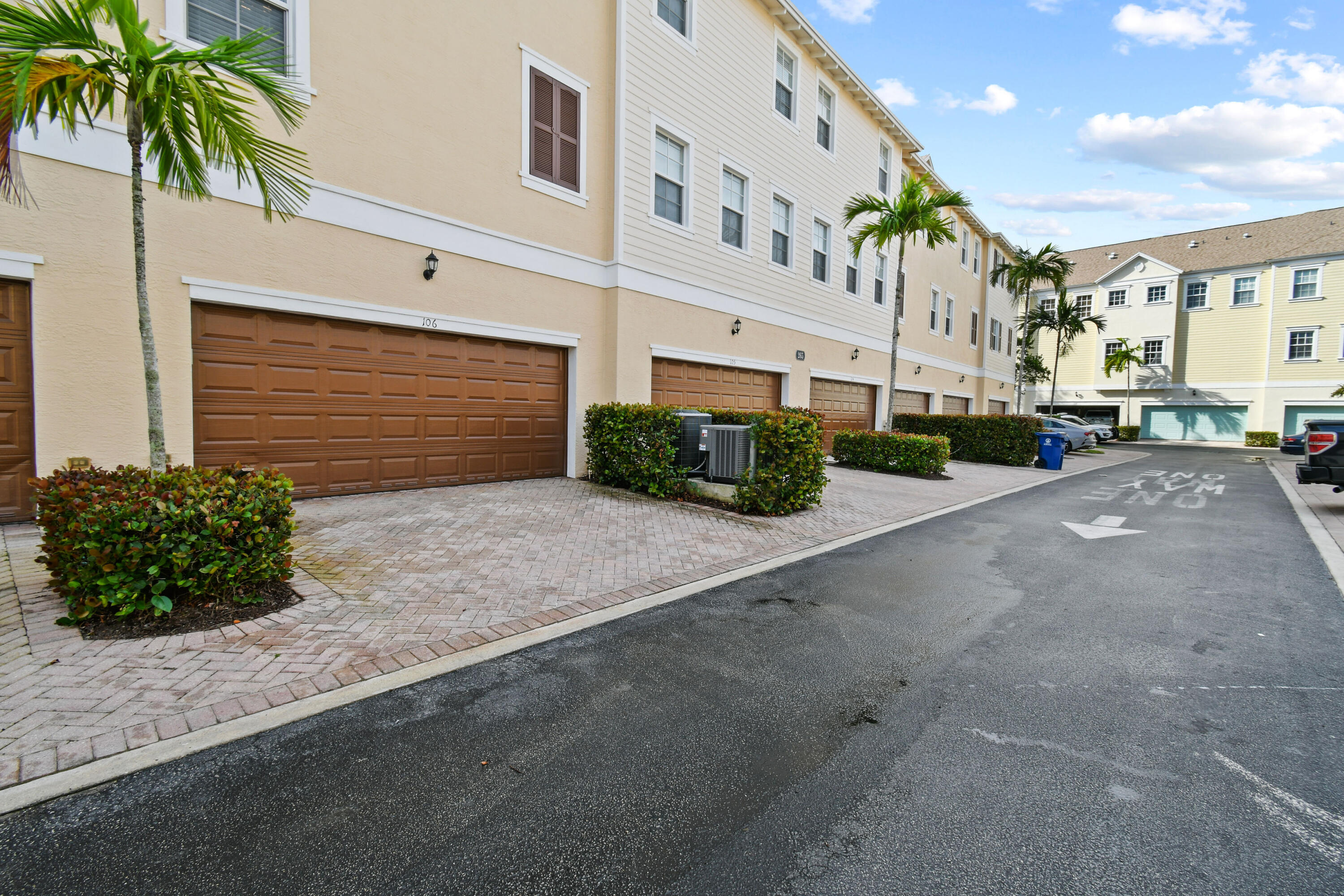 265 Indian Creek Parkway 106