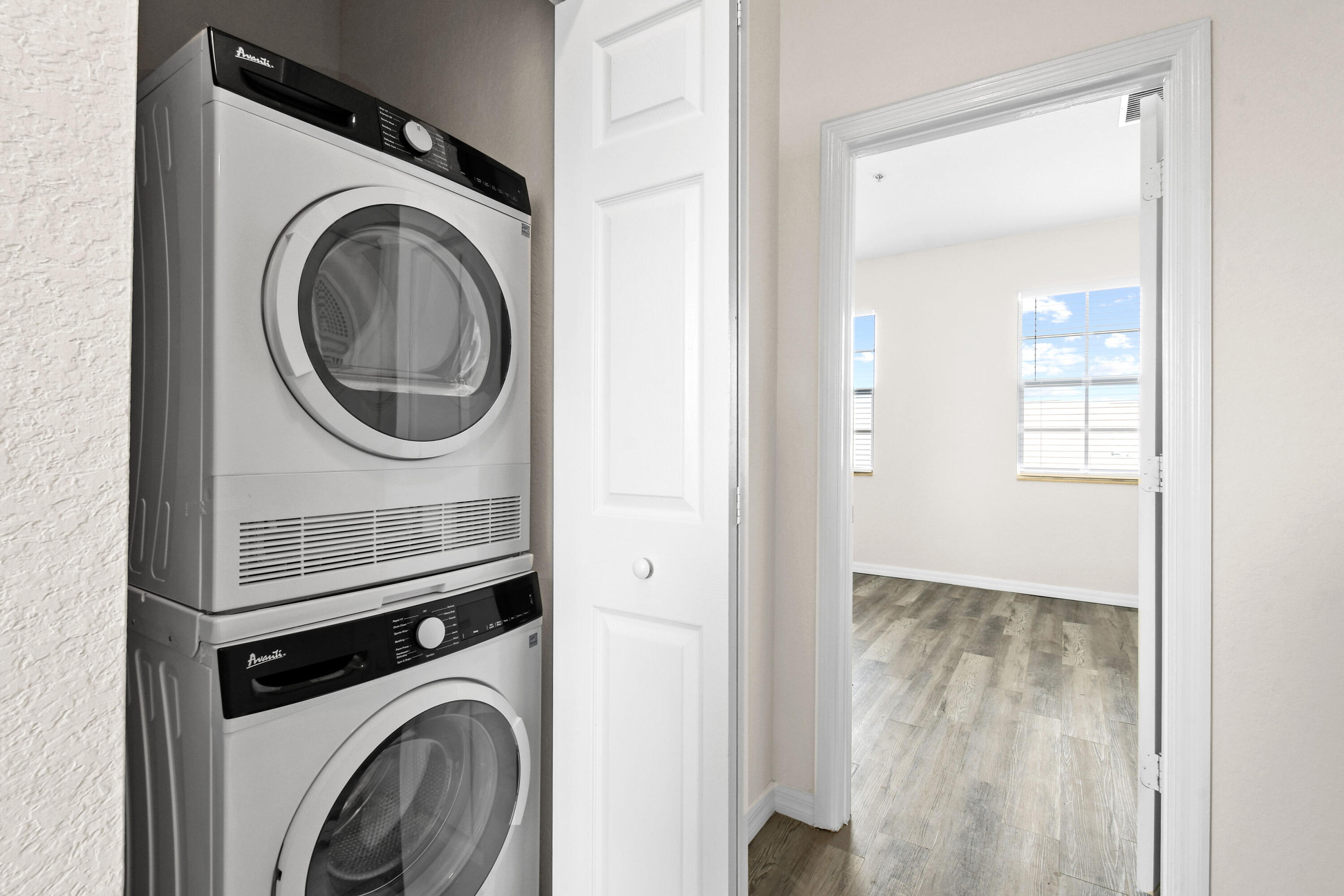 265 Indian Creek Parkway 106