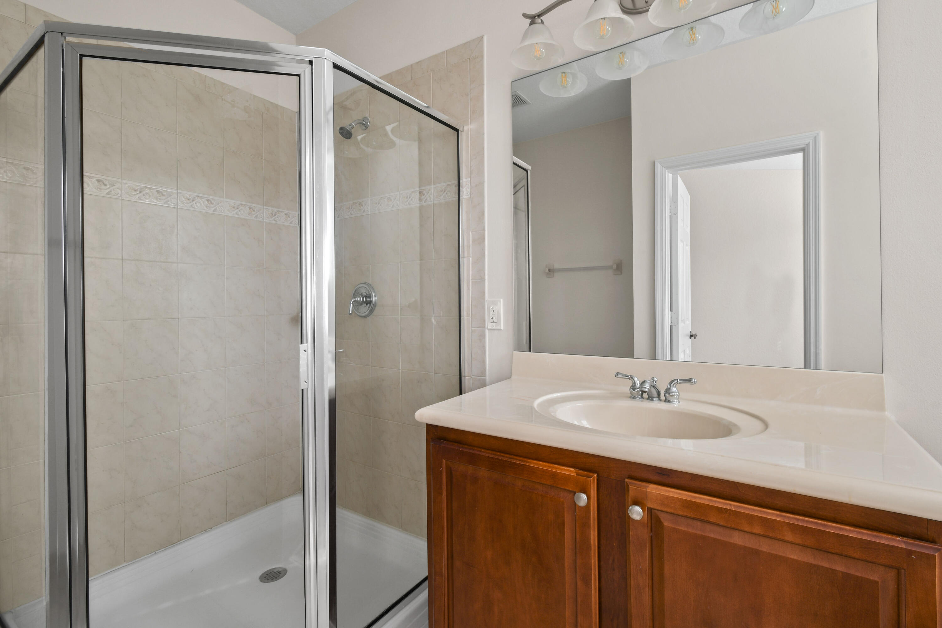 265 Indian Creek Parkway 106