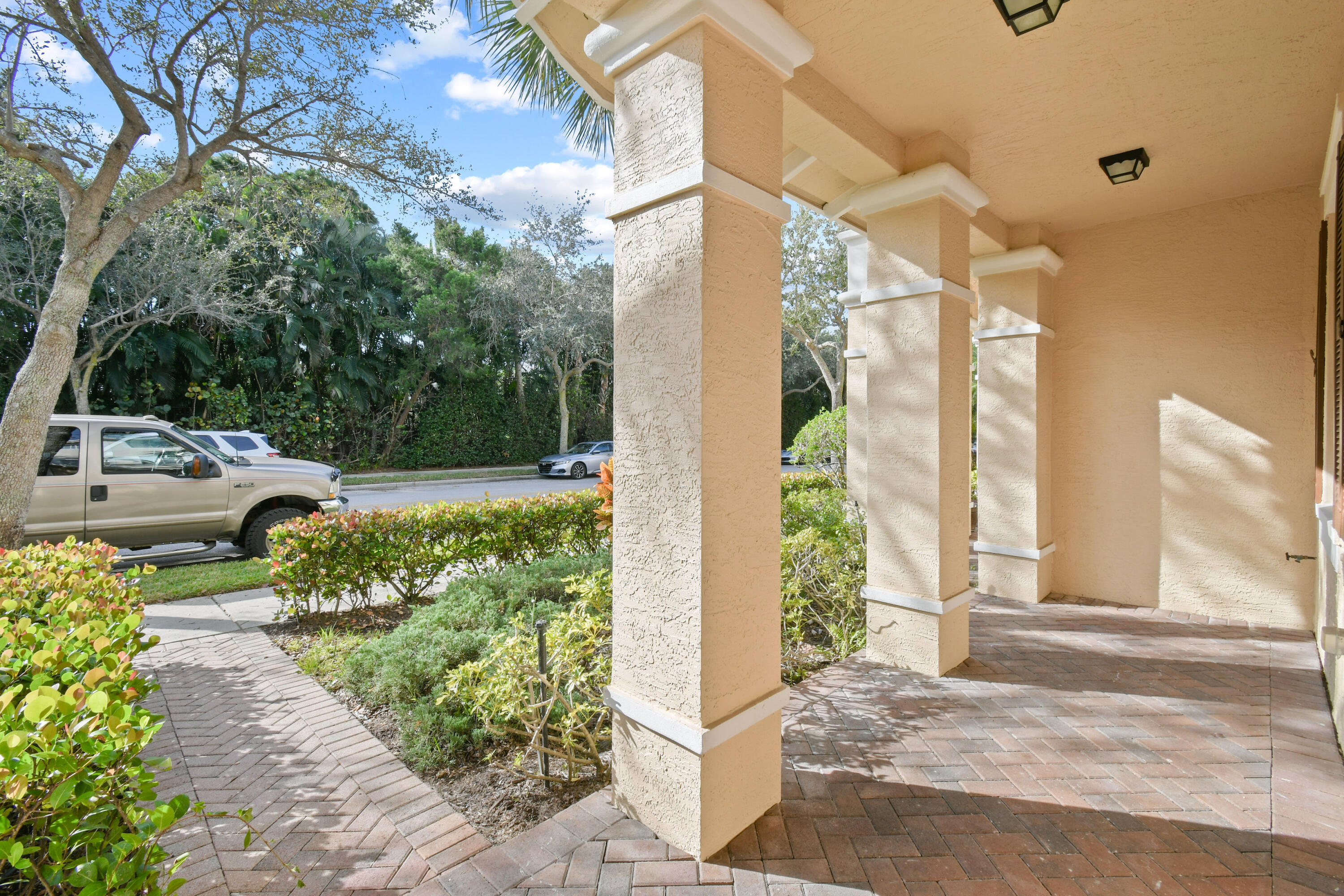 265 Indian Creek Parkway 106
