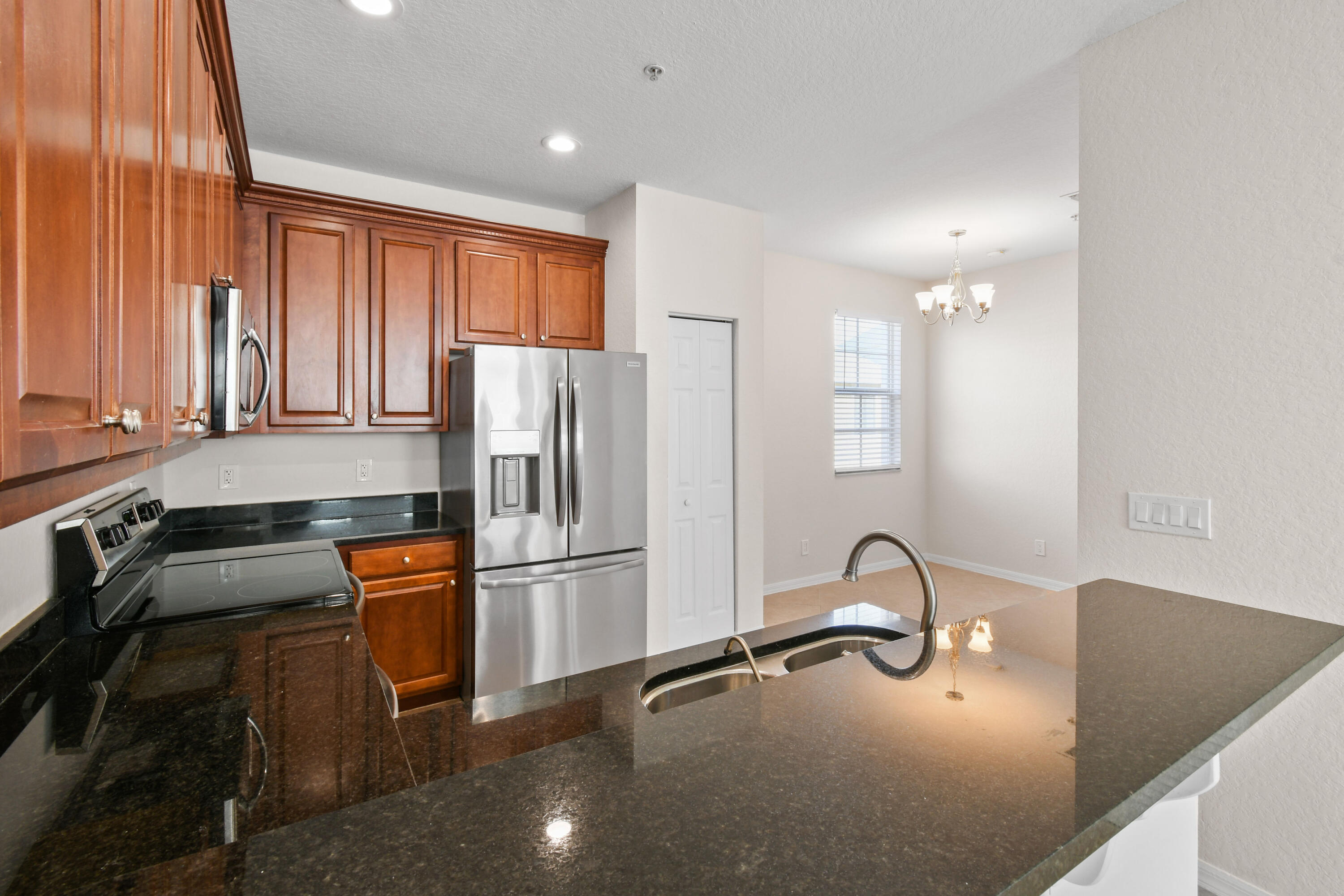 265 Indian Creek Parkway 106