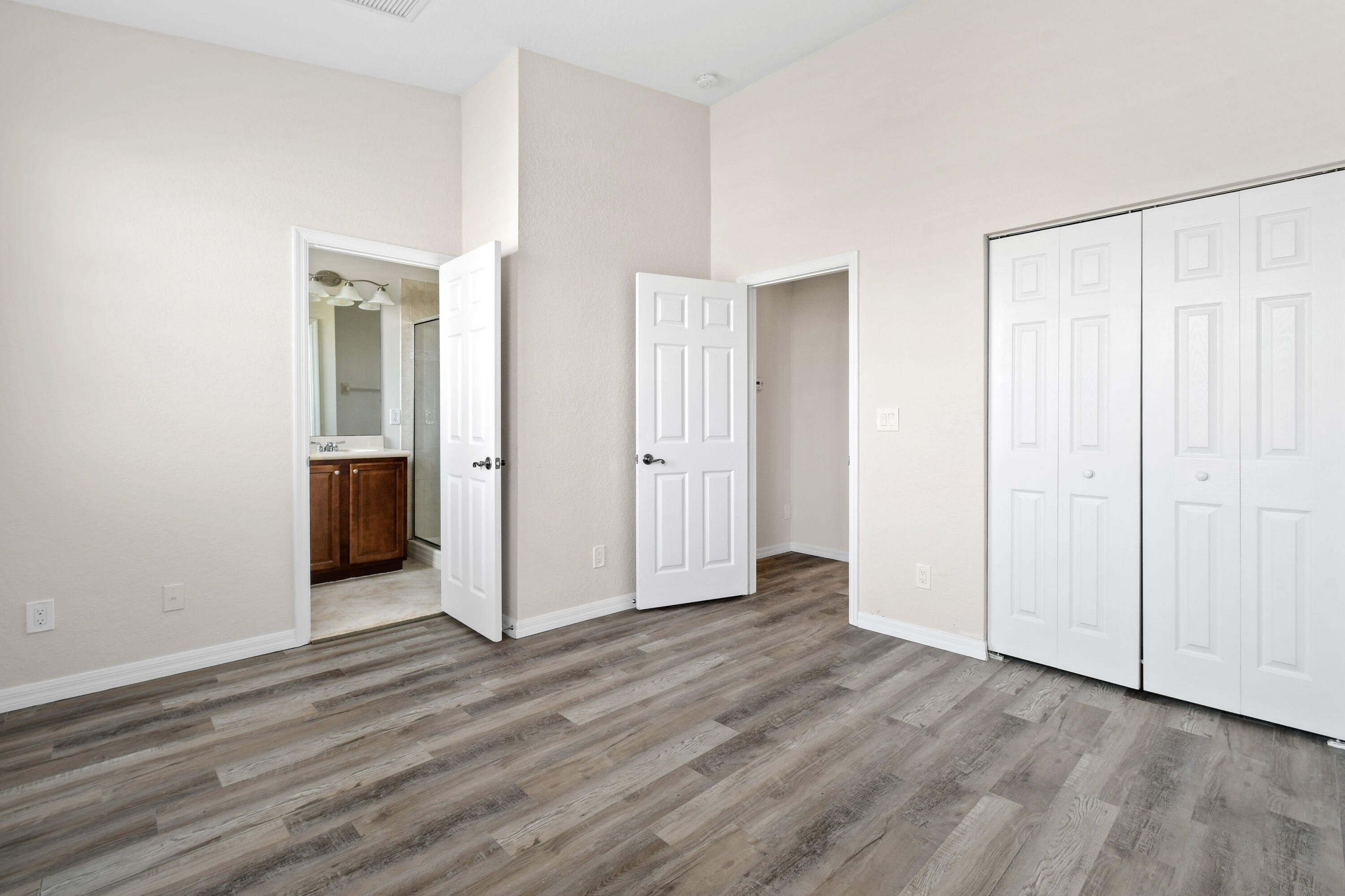 265 Indian Creek Parkway 106