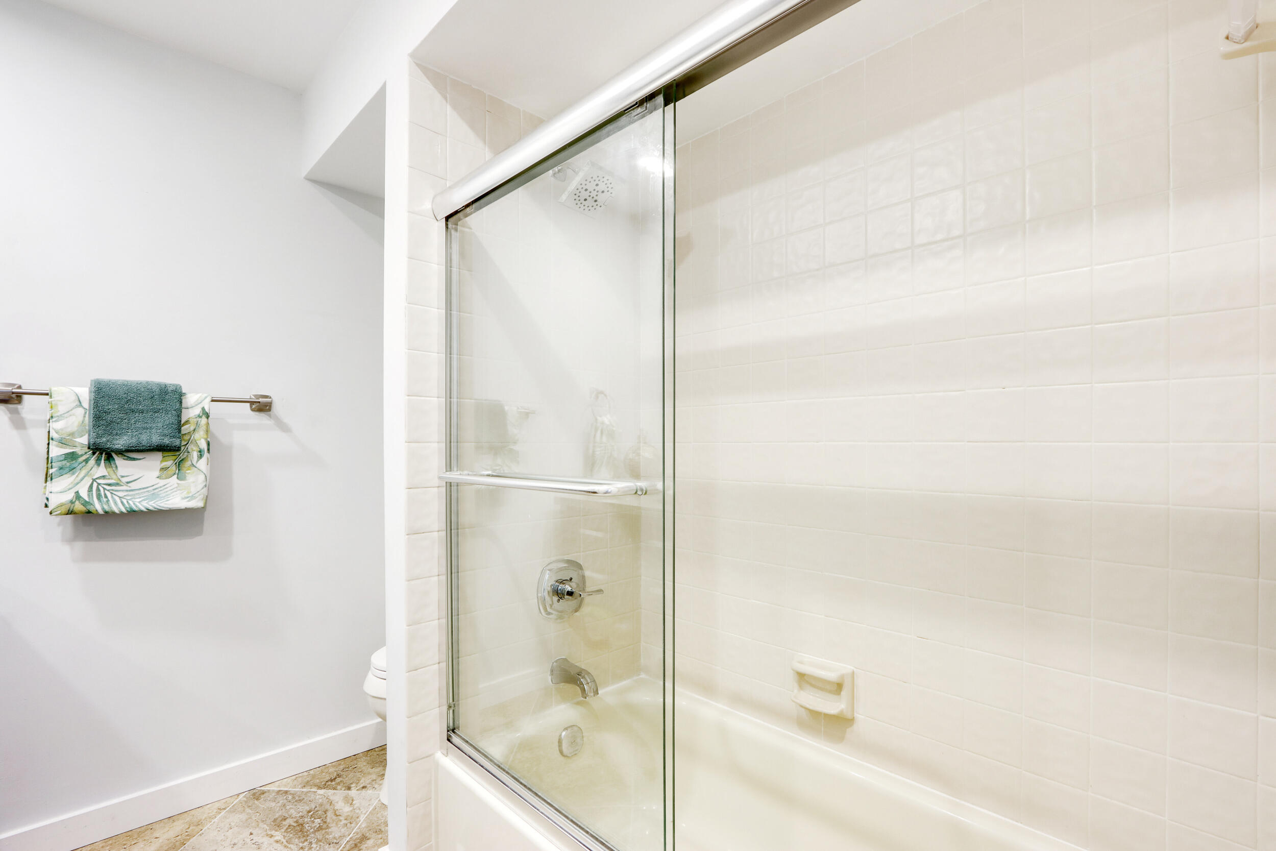 125 Brackenwood Road