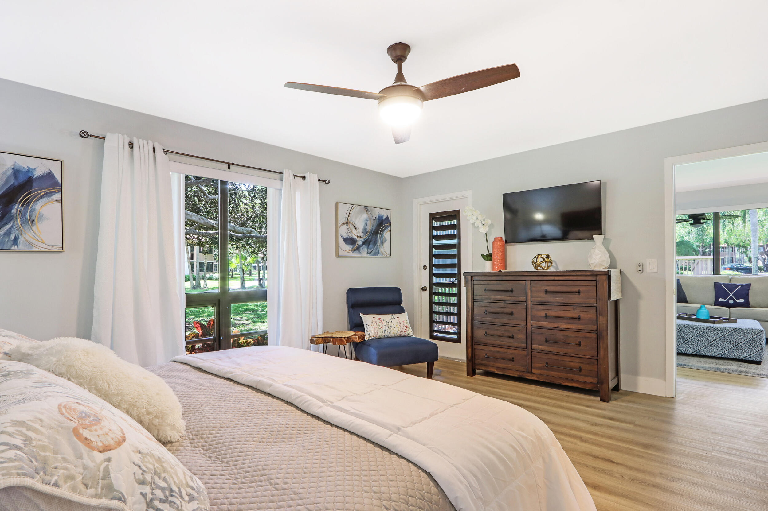 125 Brackenwood Road