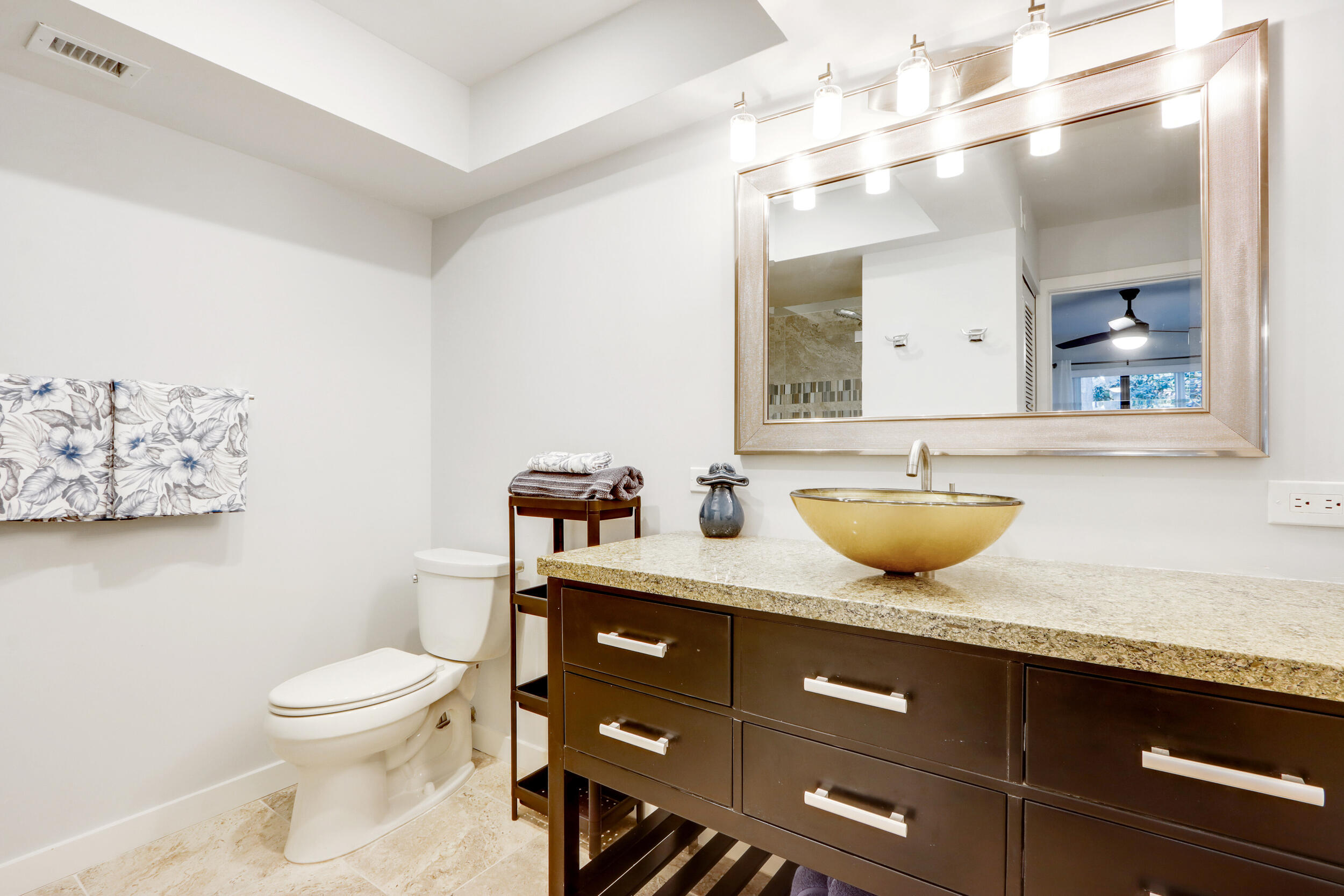 125 Brackenwood Road