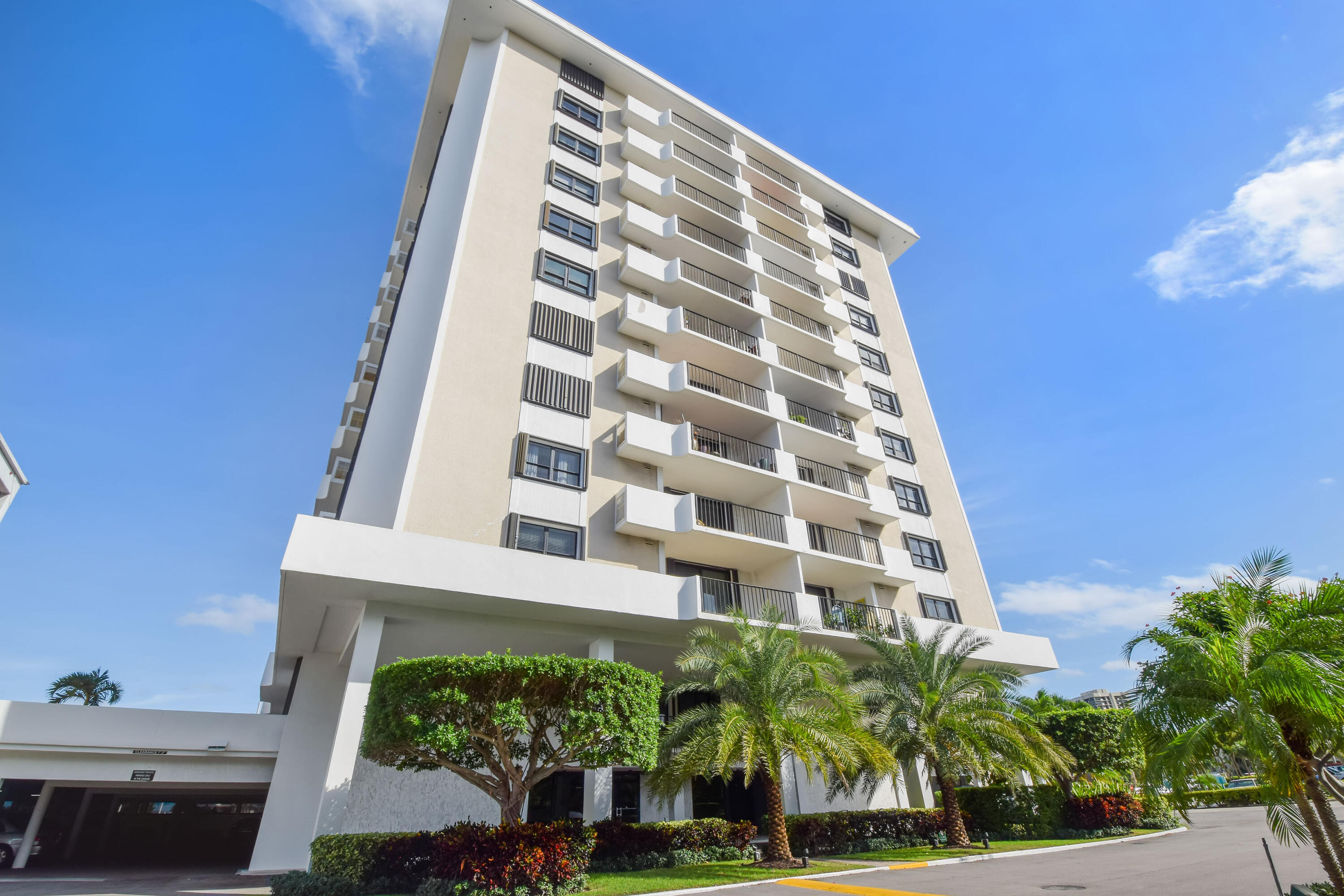 1200 Marine Way 907