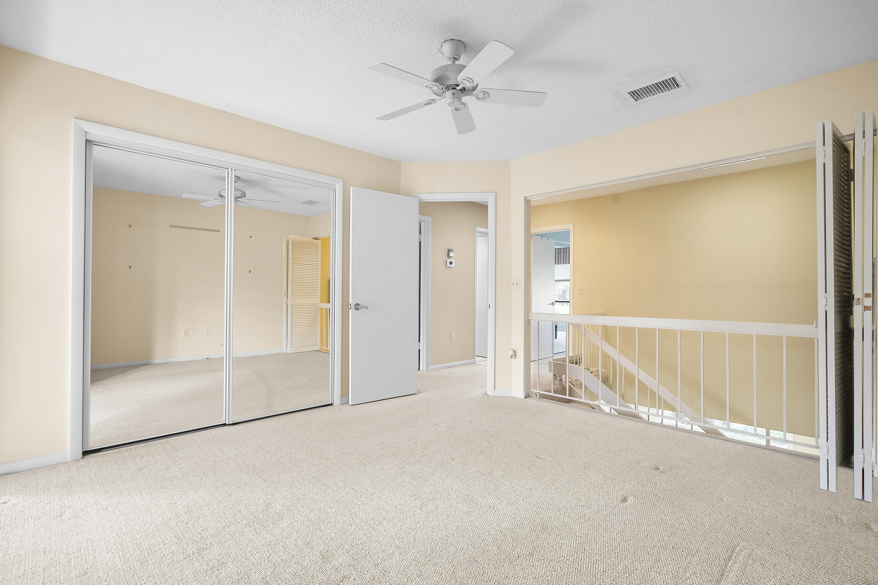 5618 SE Foxcross Place