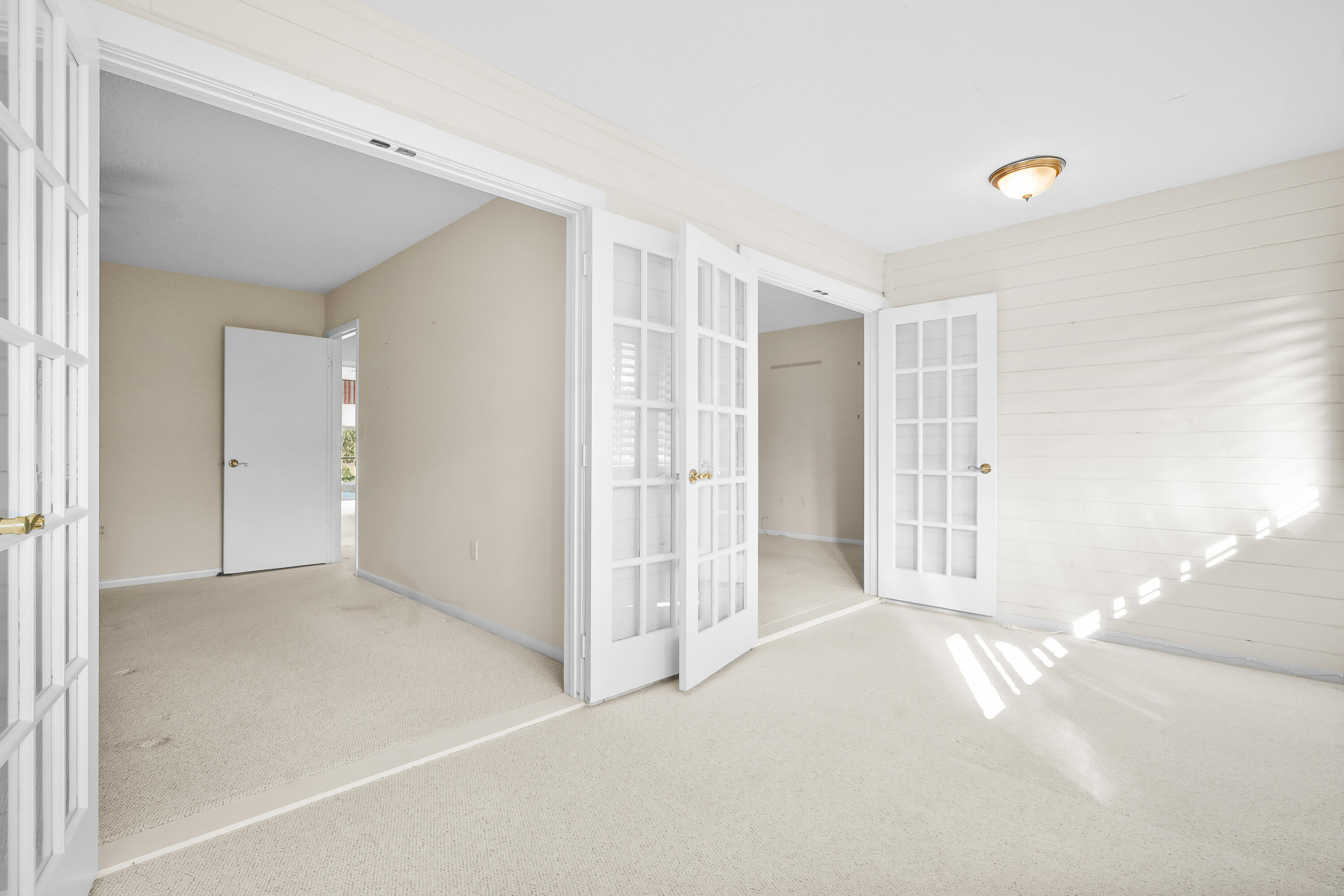 5618 SE Foxcross Place