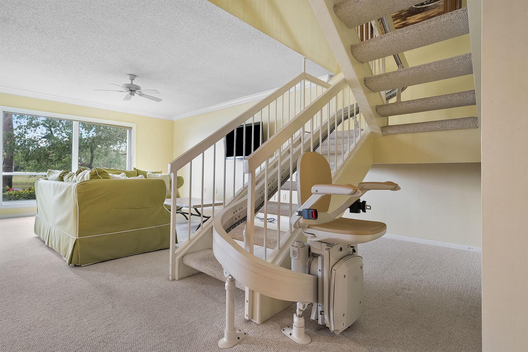 5618 SE Foxcross Place