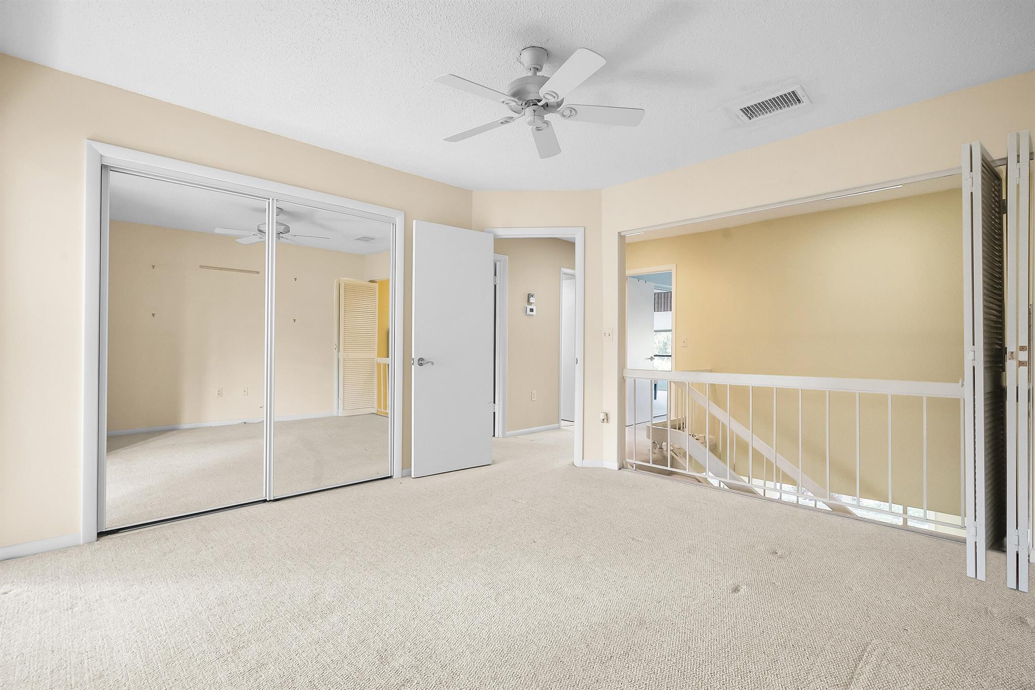 5618 SE Foxcross Place