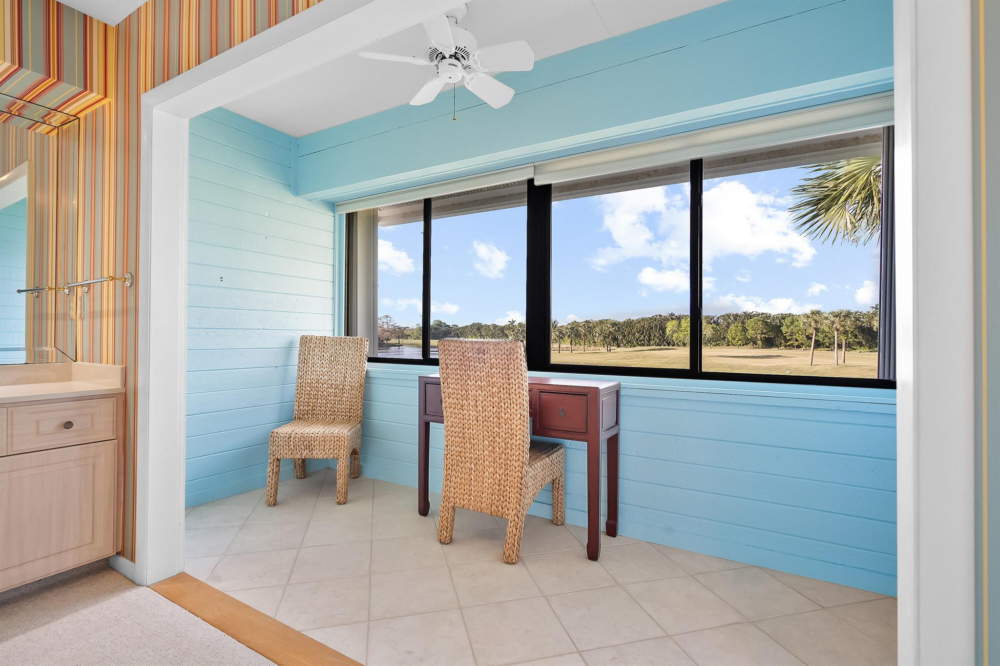 5618 SE Foxcross Place