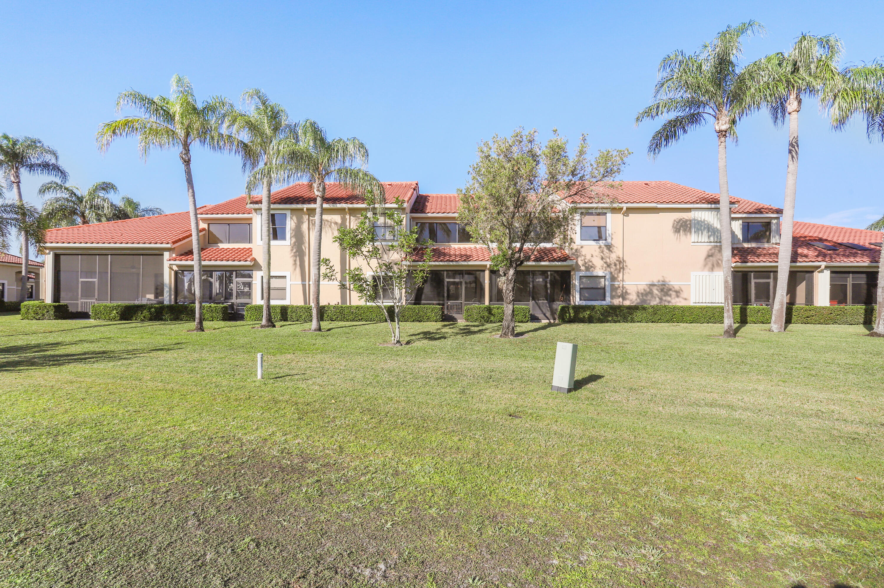 856 Windermere Way