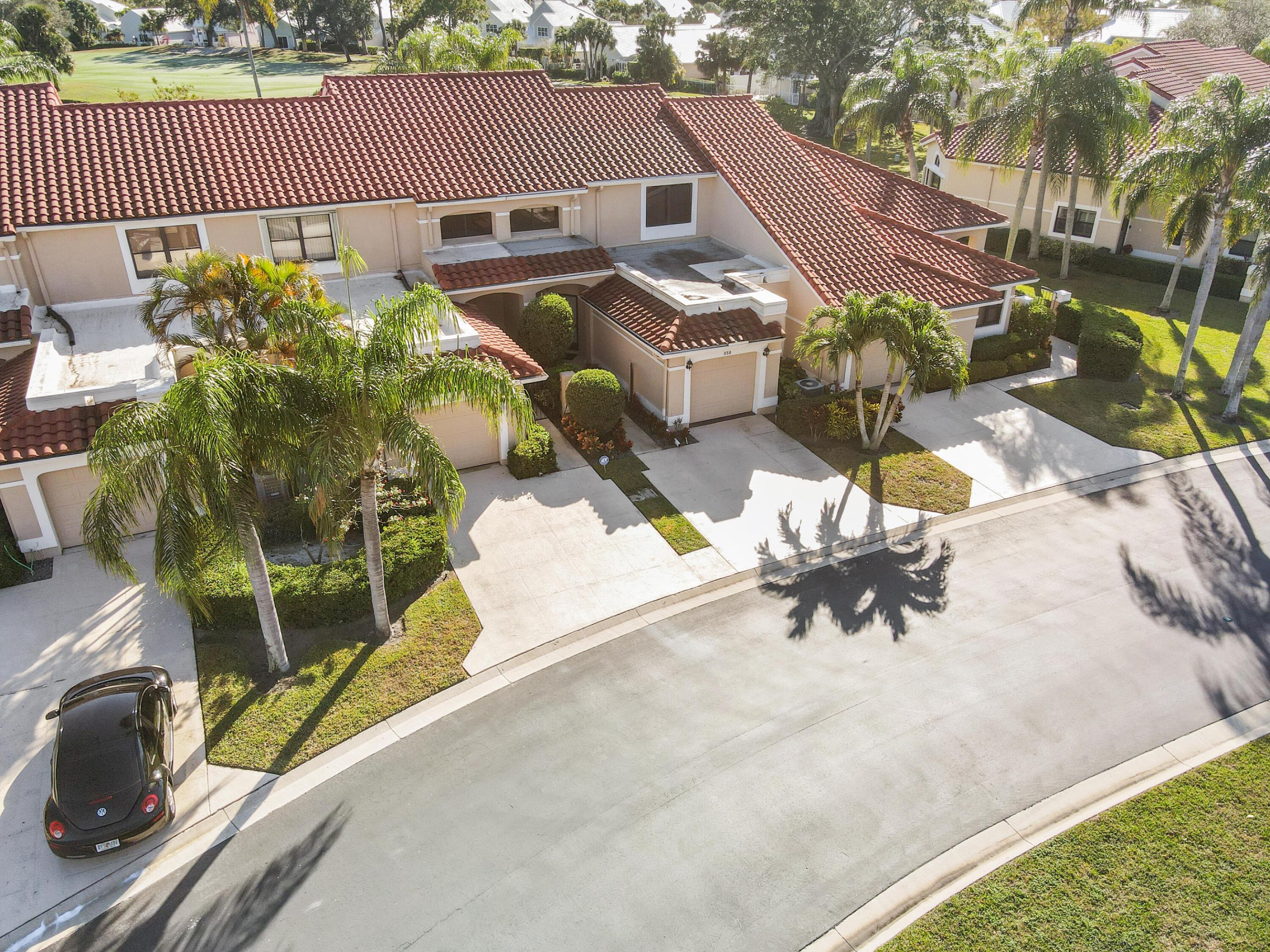 856 Windermere Way