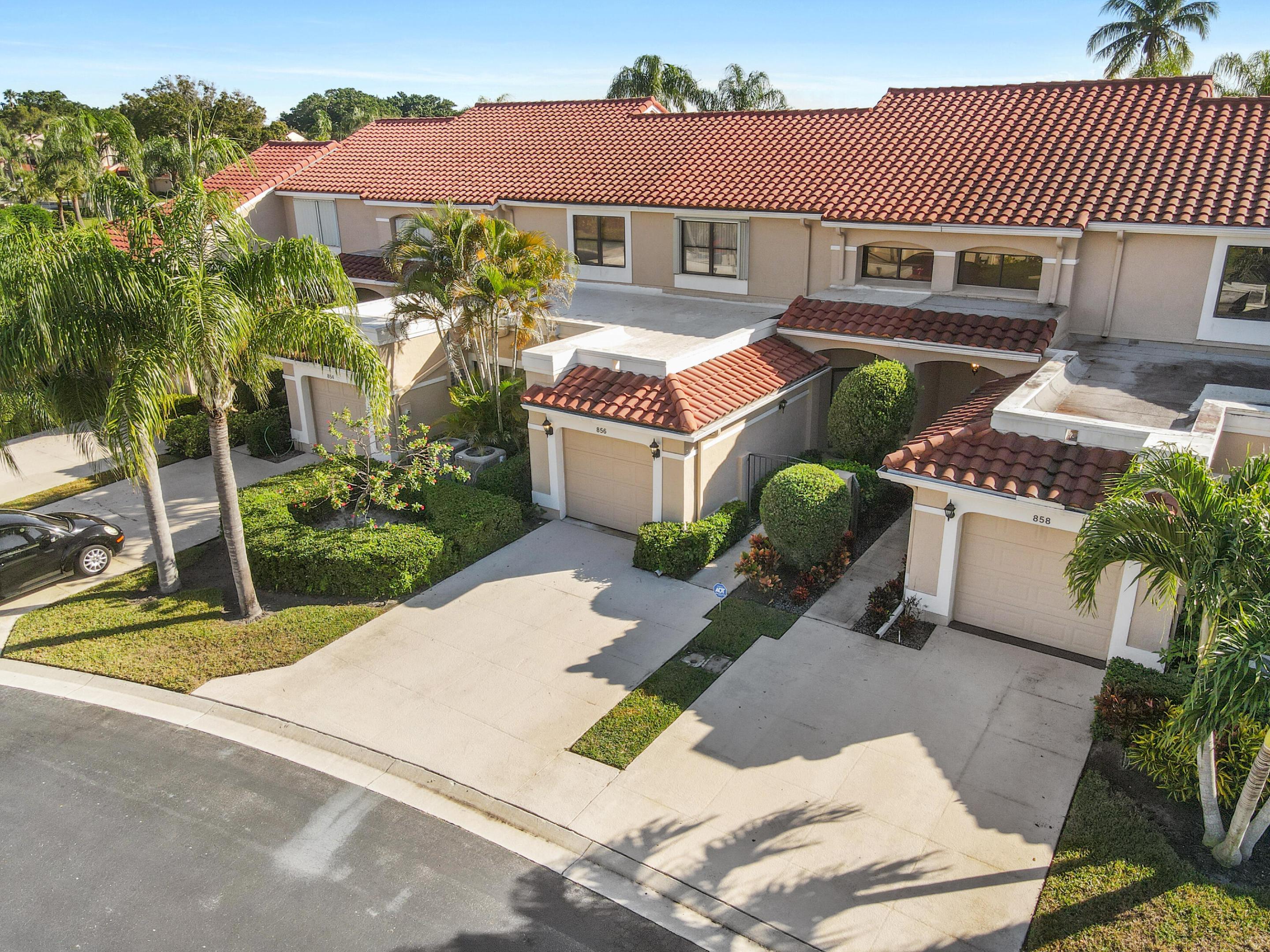 856 Windermere Way