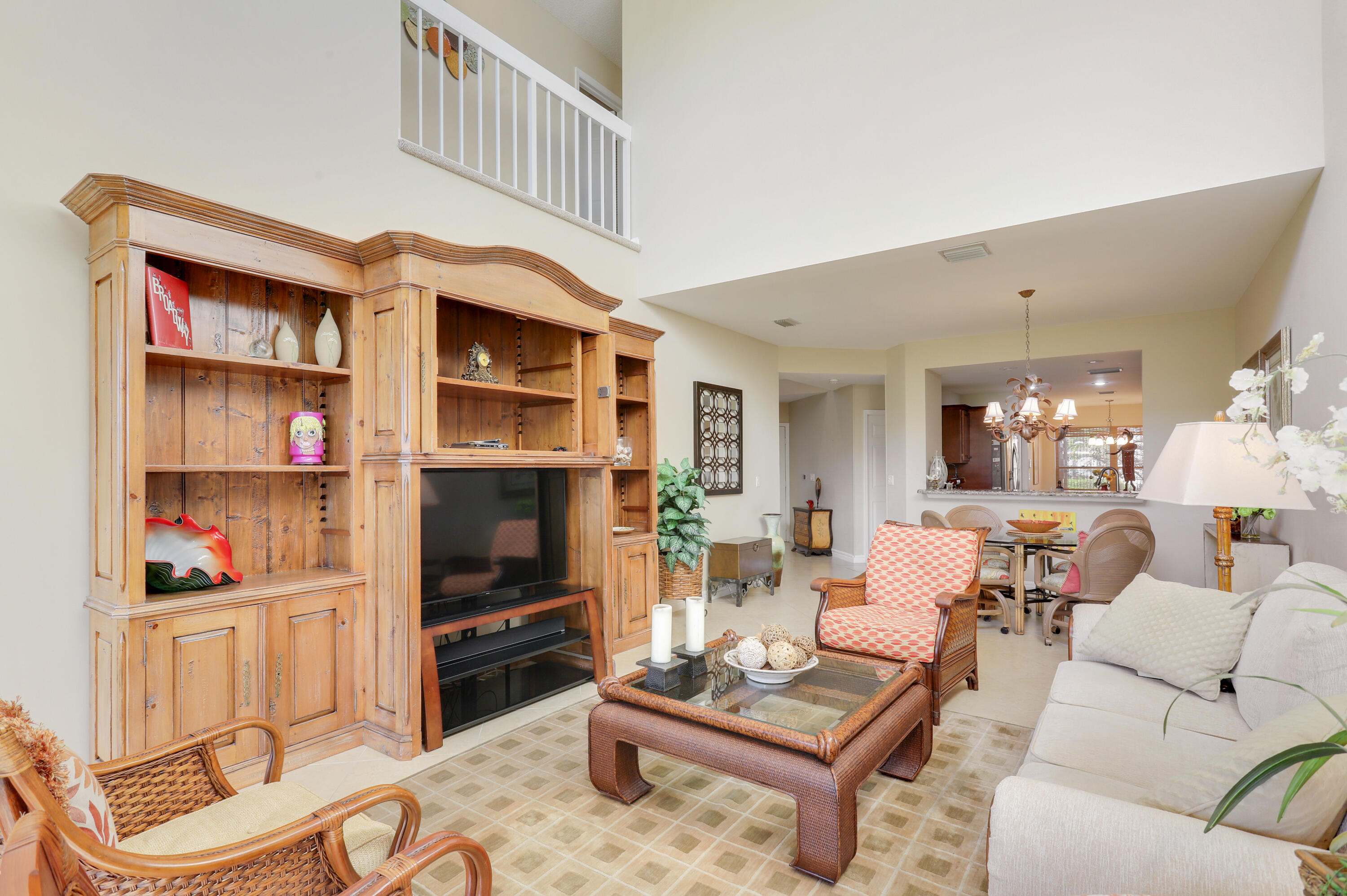 856 Windermere Way