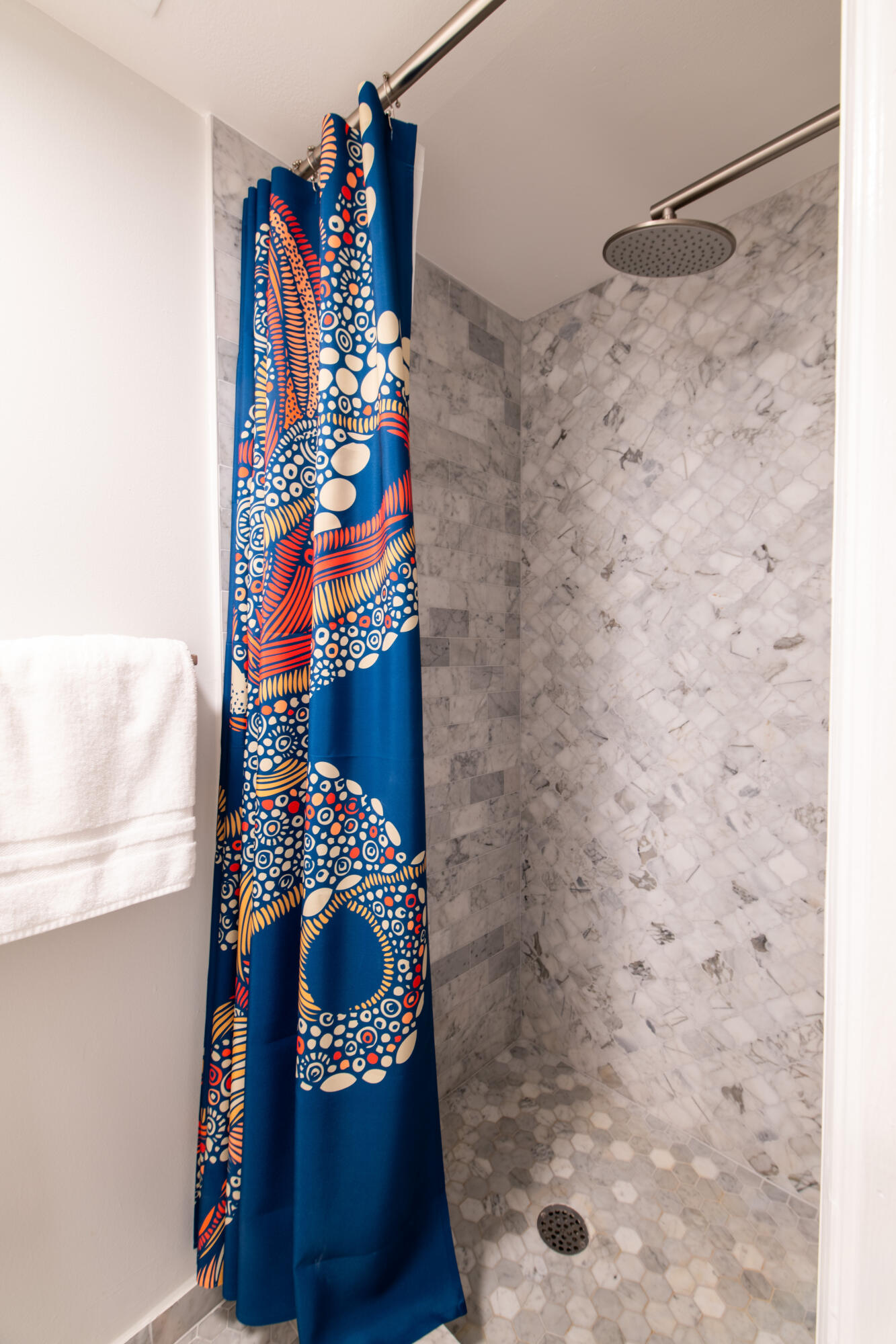 600 Uno Lago 202 Drive 202