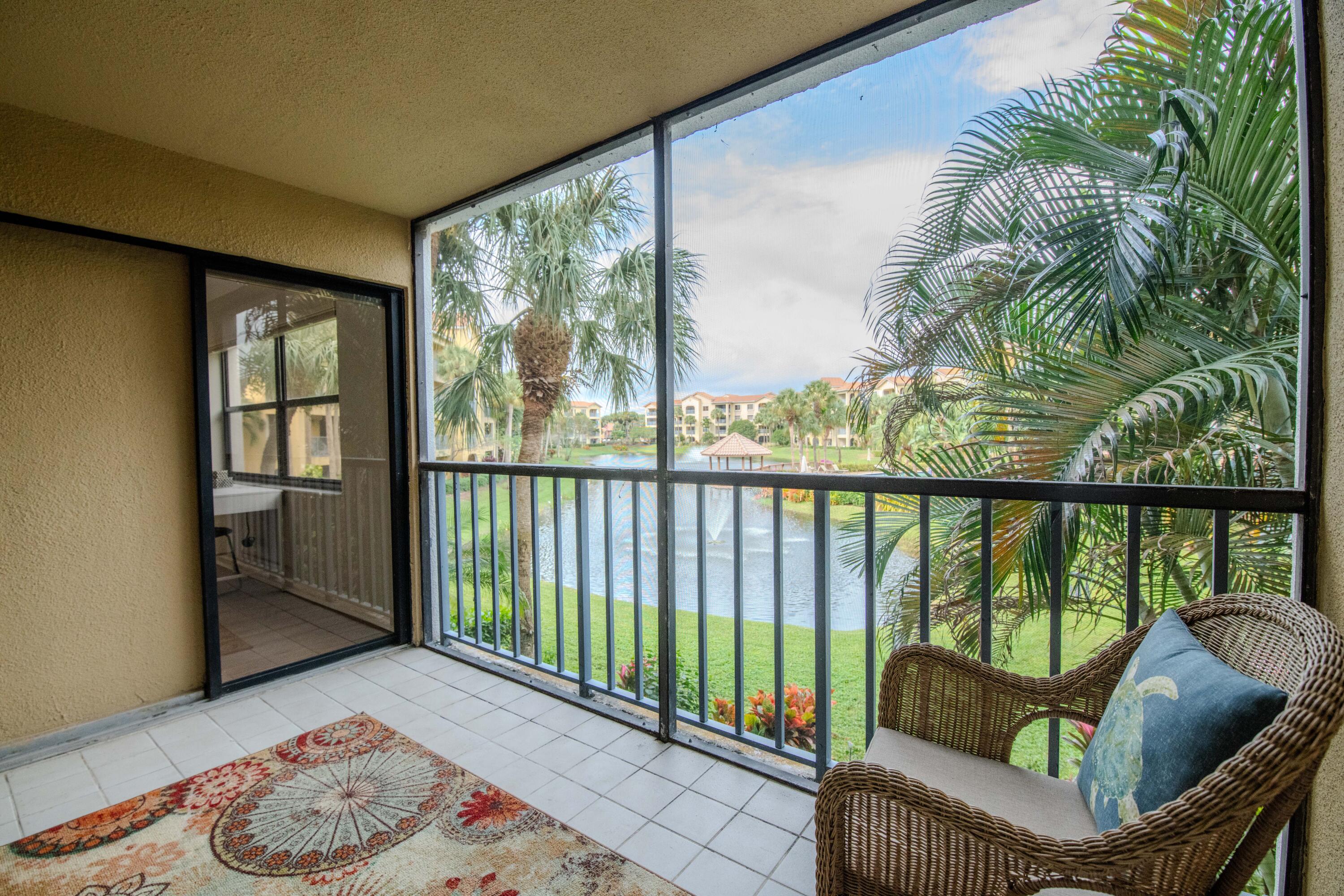 600 Uno Lago 202 Drive 202