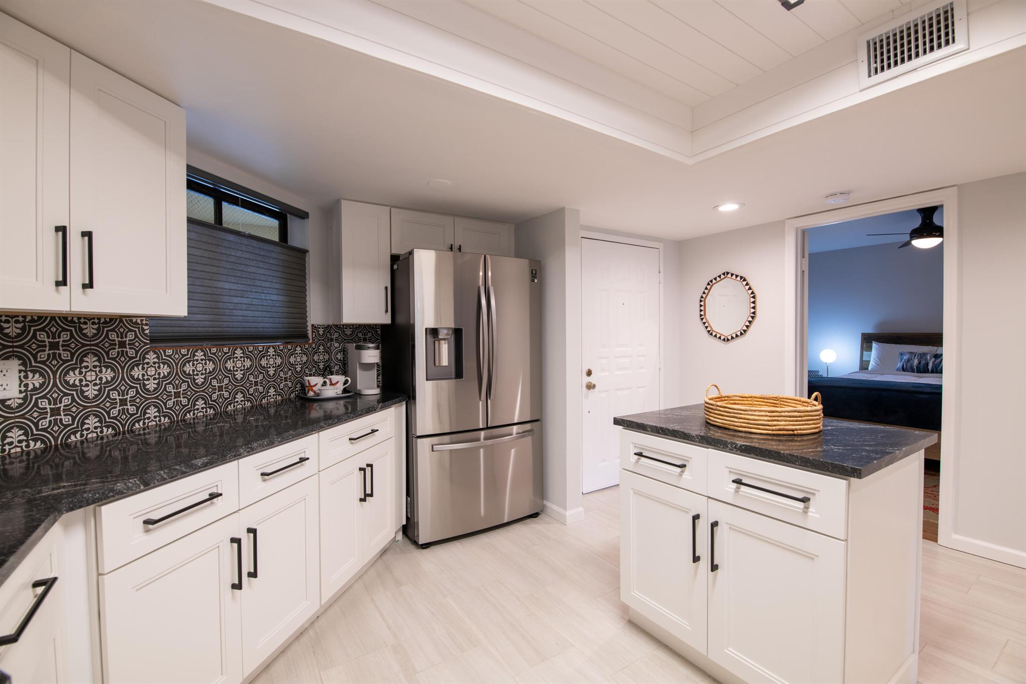 600 Uno Lago 202 Drive 202