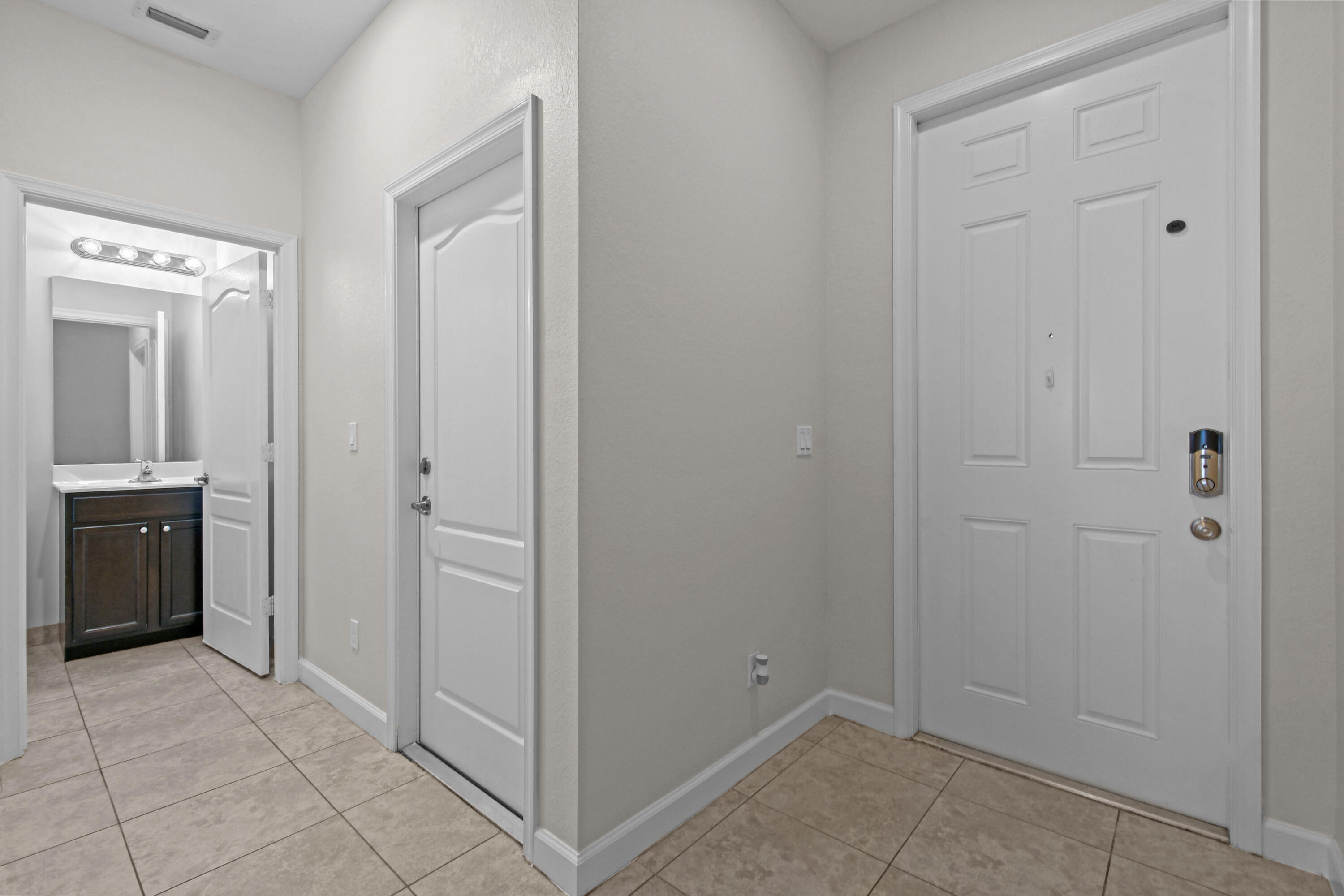 9527 SW Merlin Court