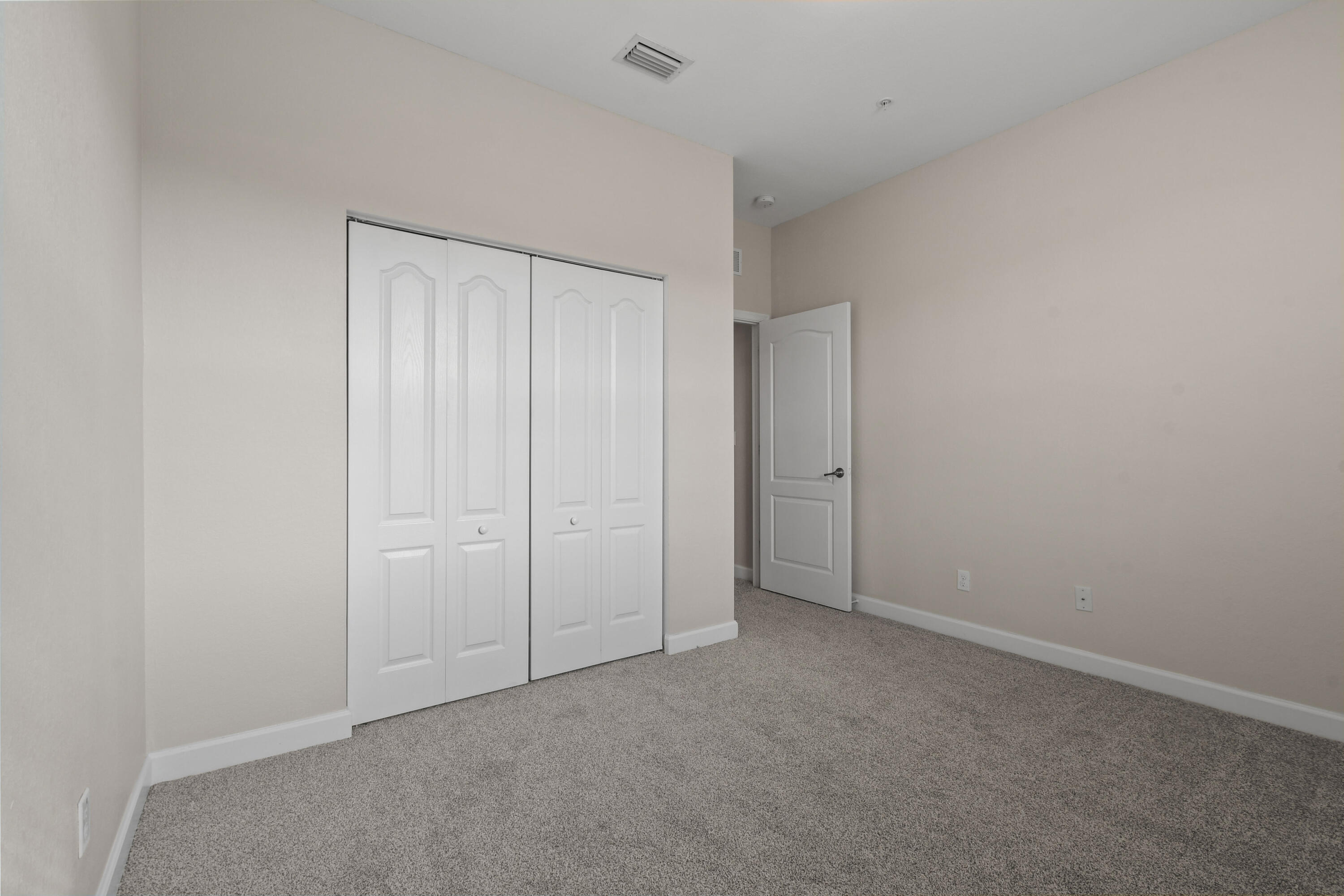 9527 SW Merlin Court