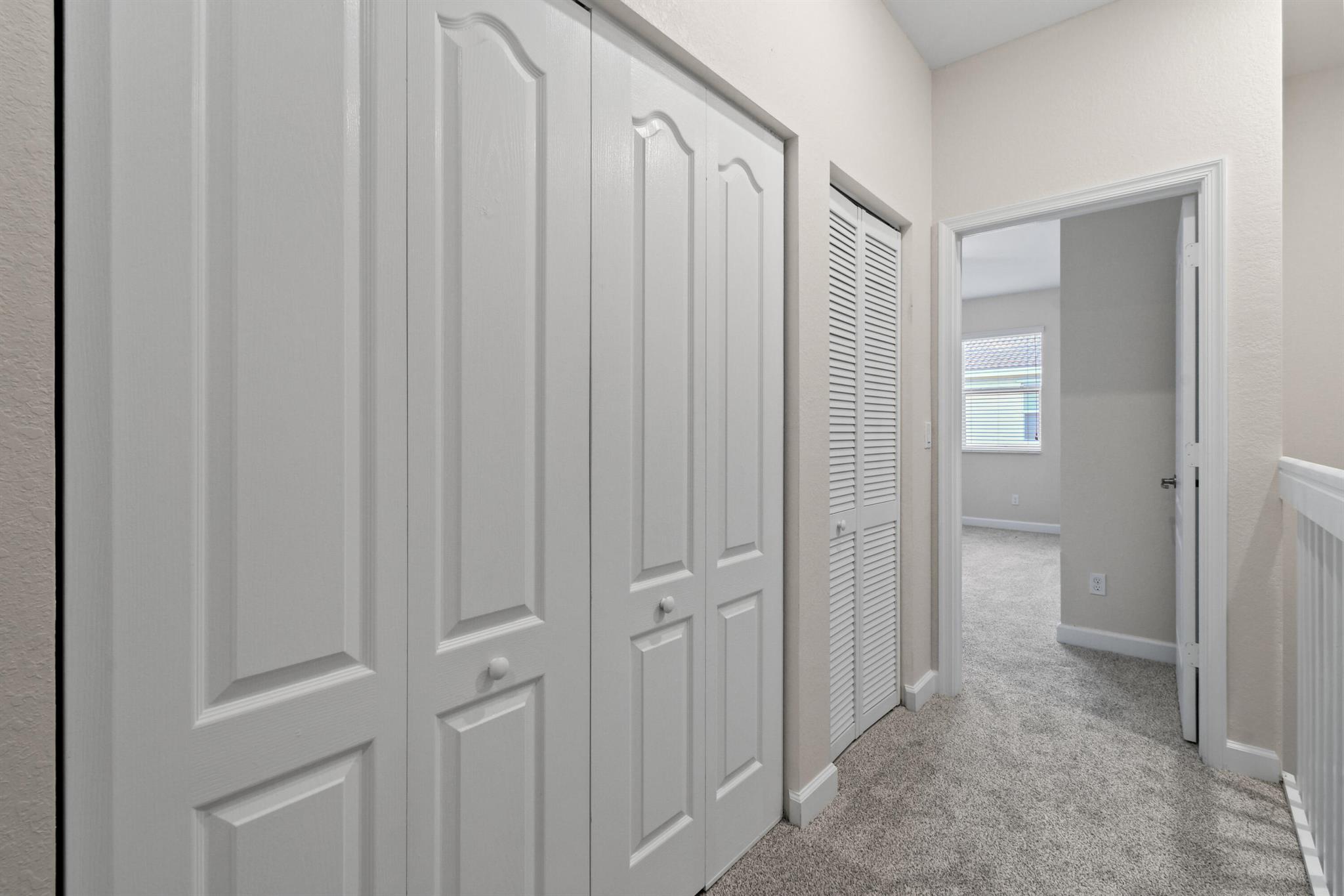 9527 SW Merlin Court