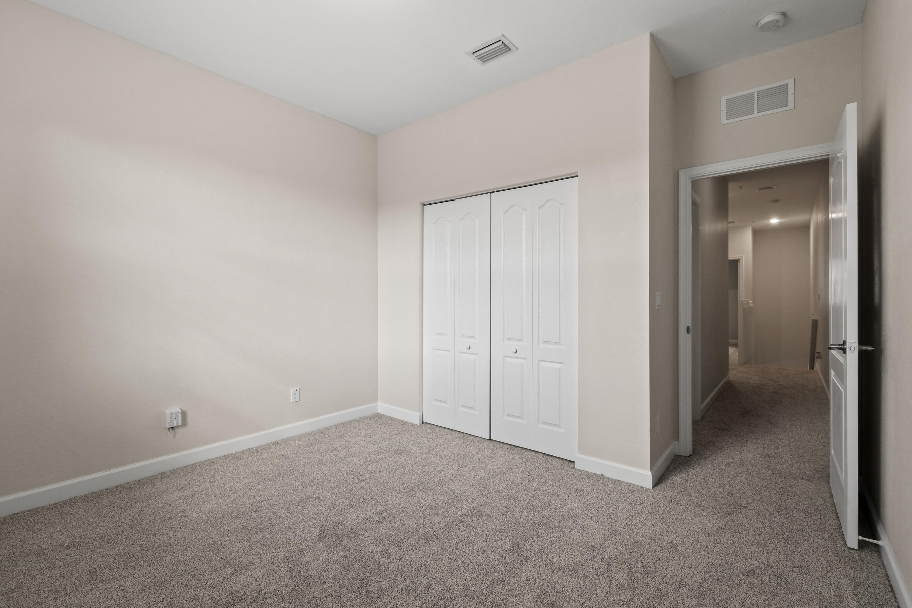 9527 SW Merlin Court