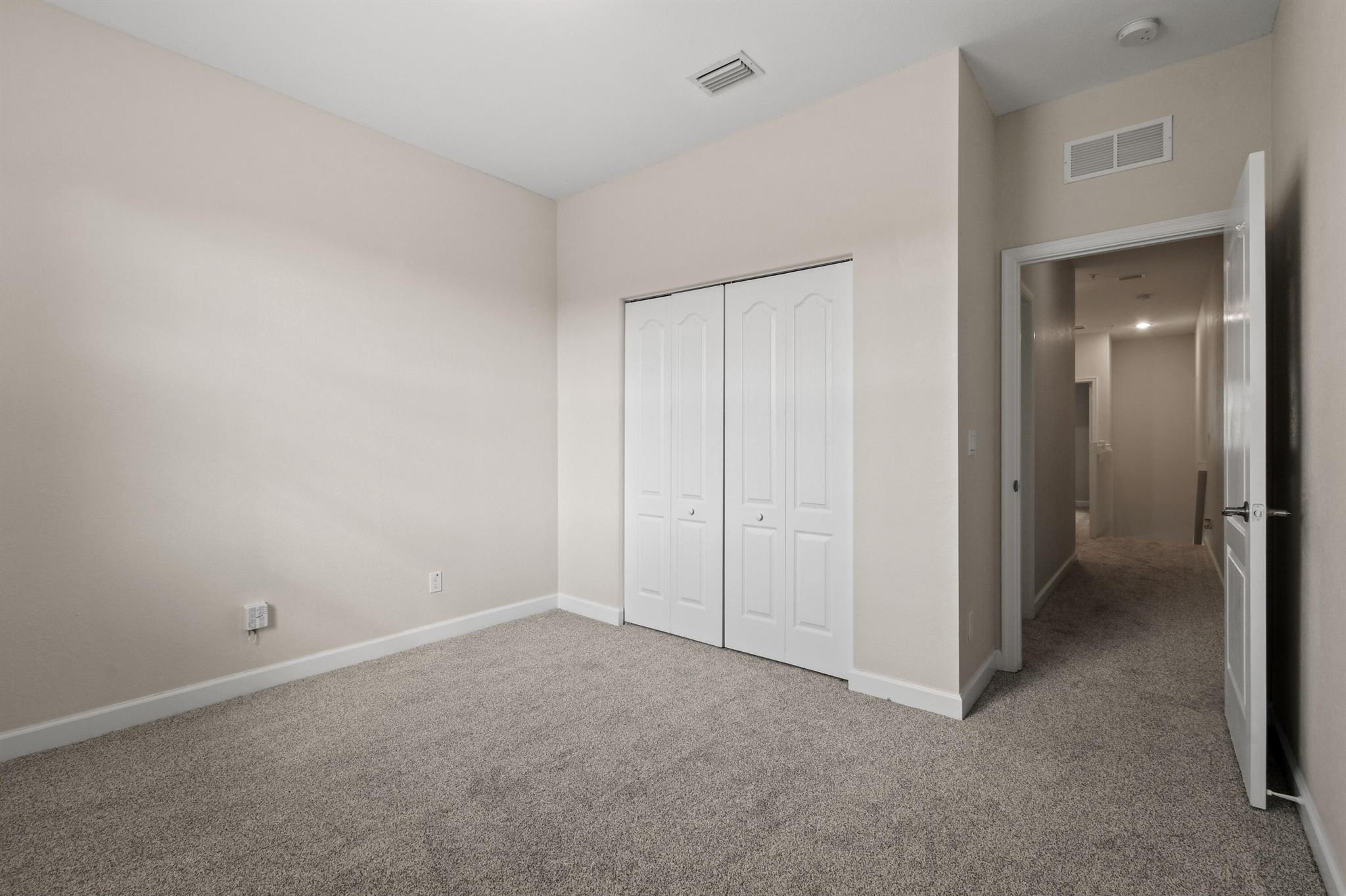 9527 SW Merlin Court