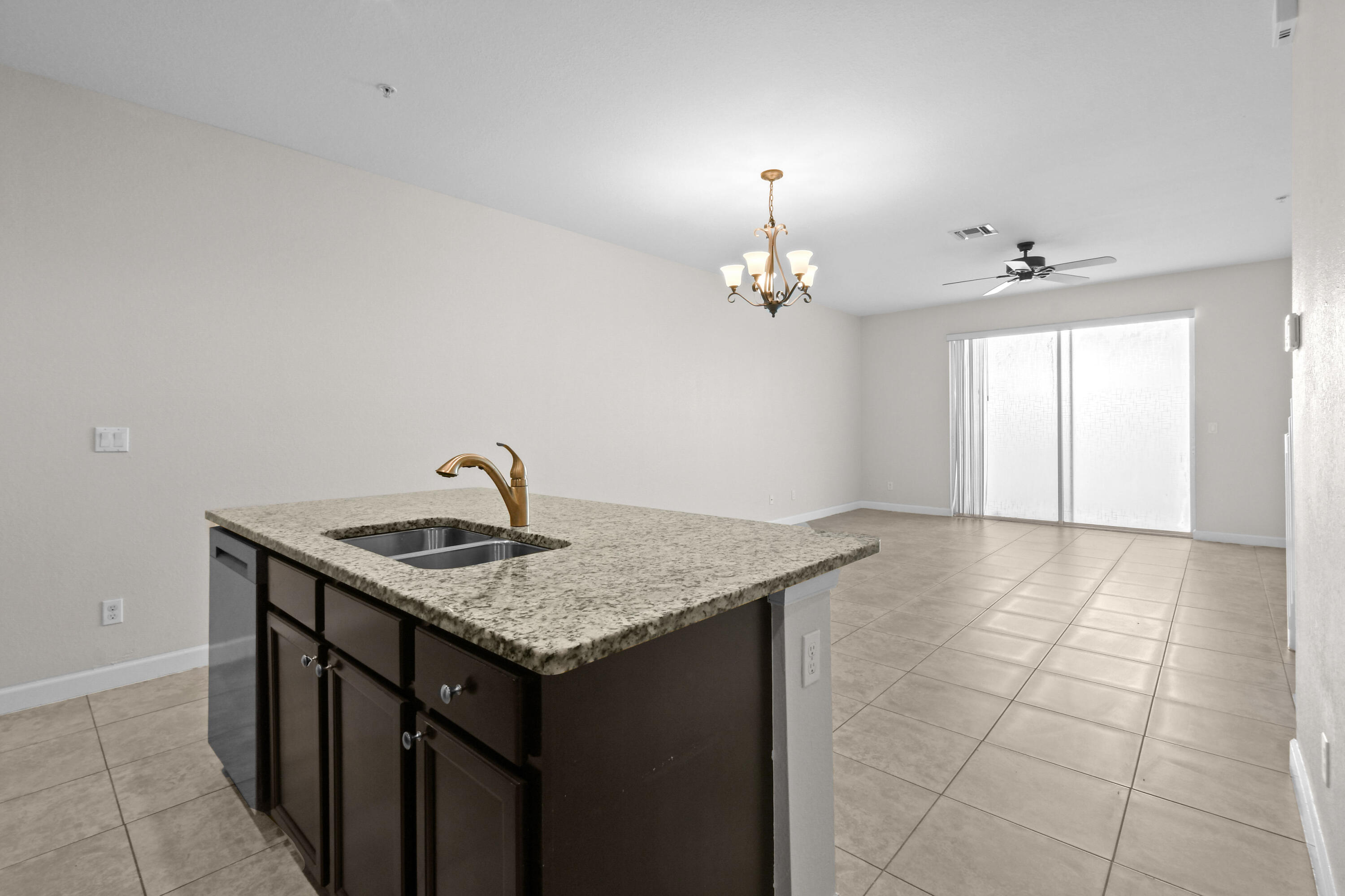 9527 SW Merlin Court