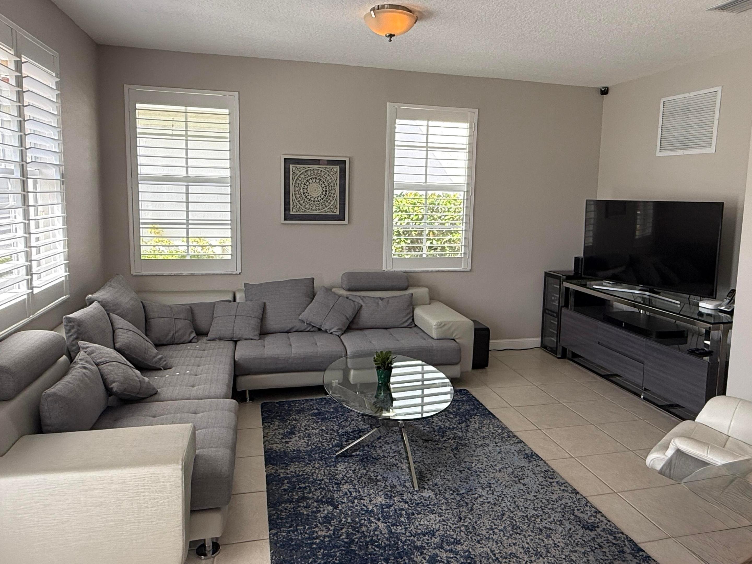 706 Duchess Court
