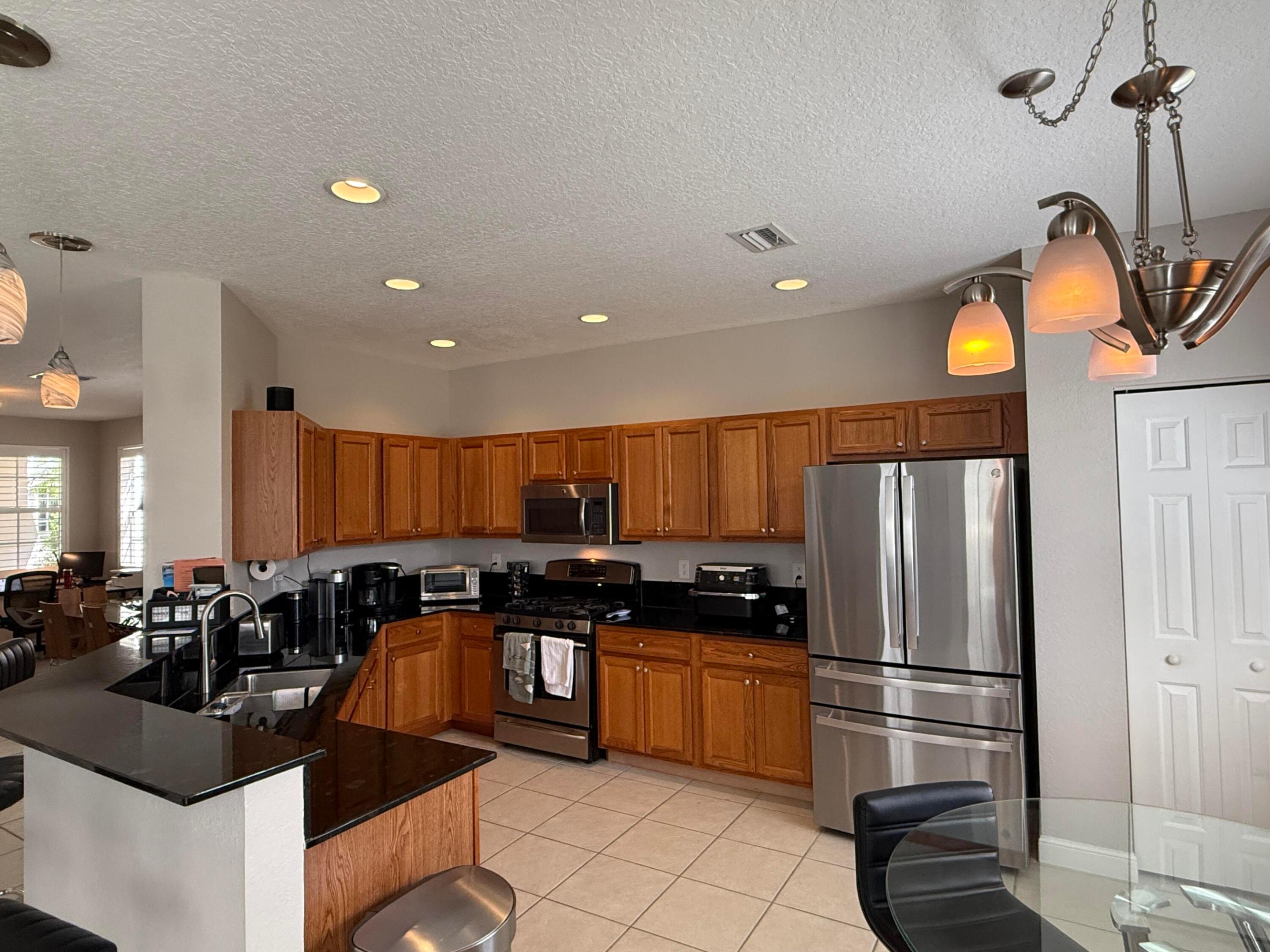 706 Duchess Court