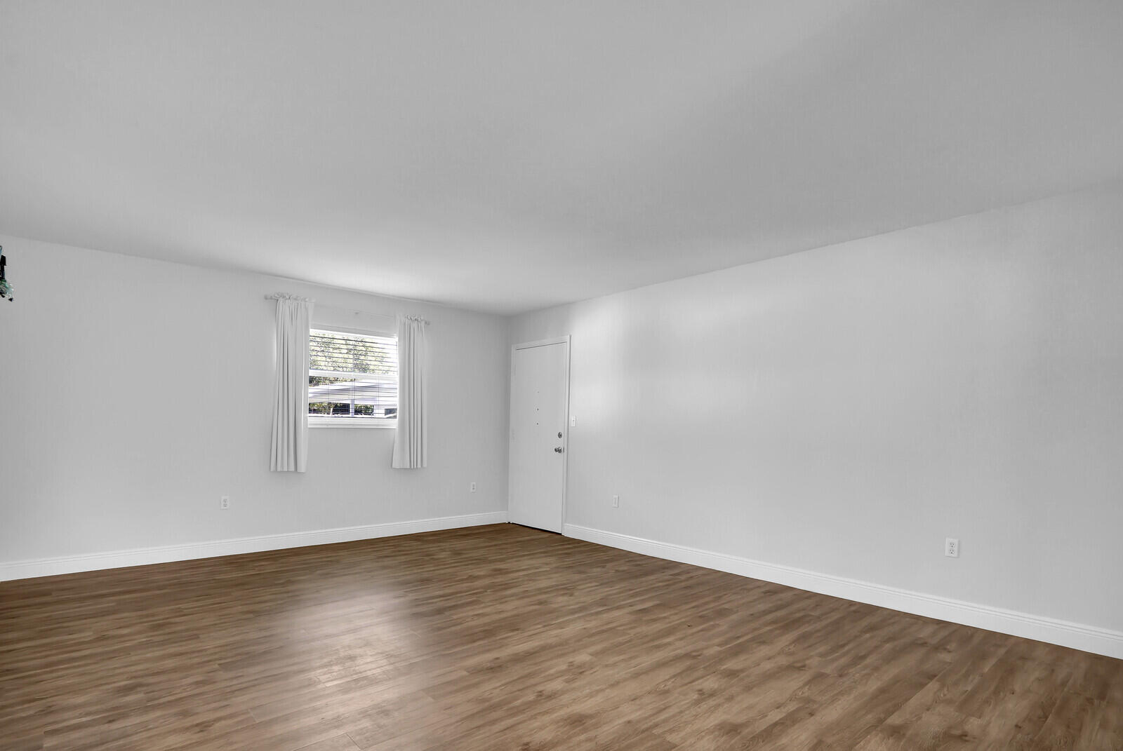 3210 Meridian Way S 11
