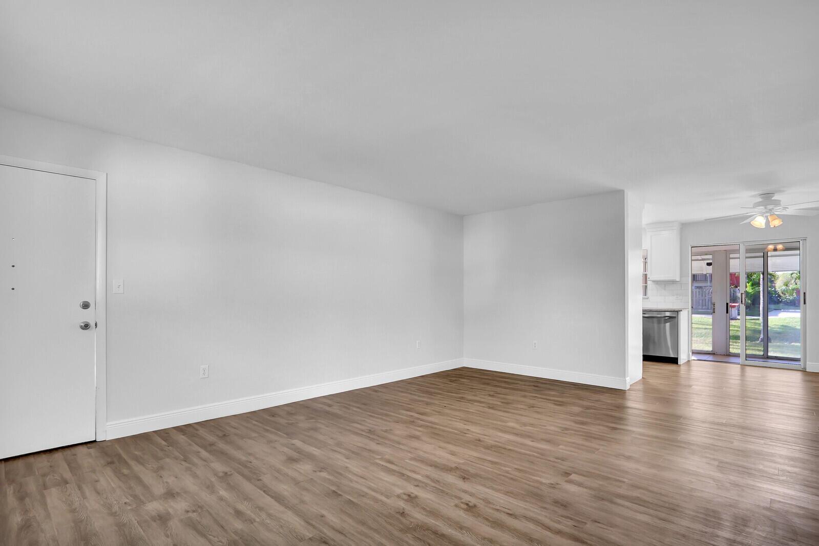 3210 Meridian Way S 11