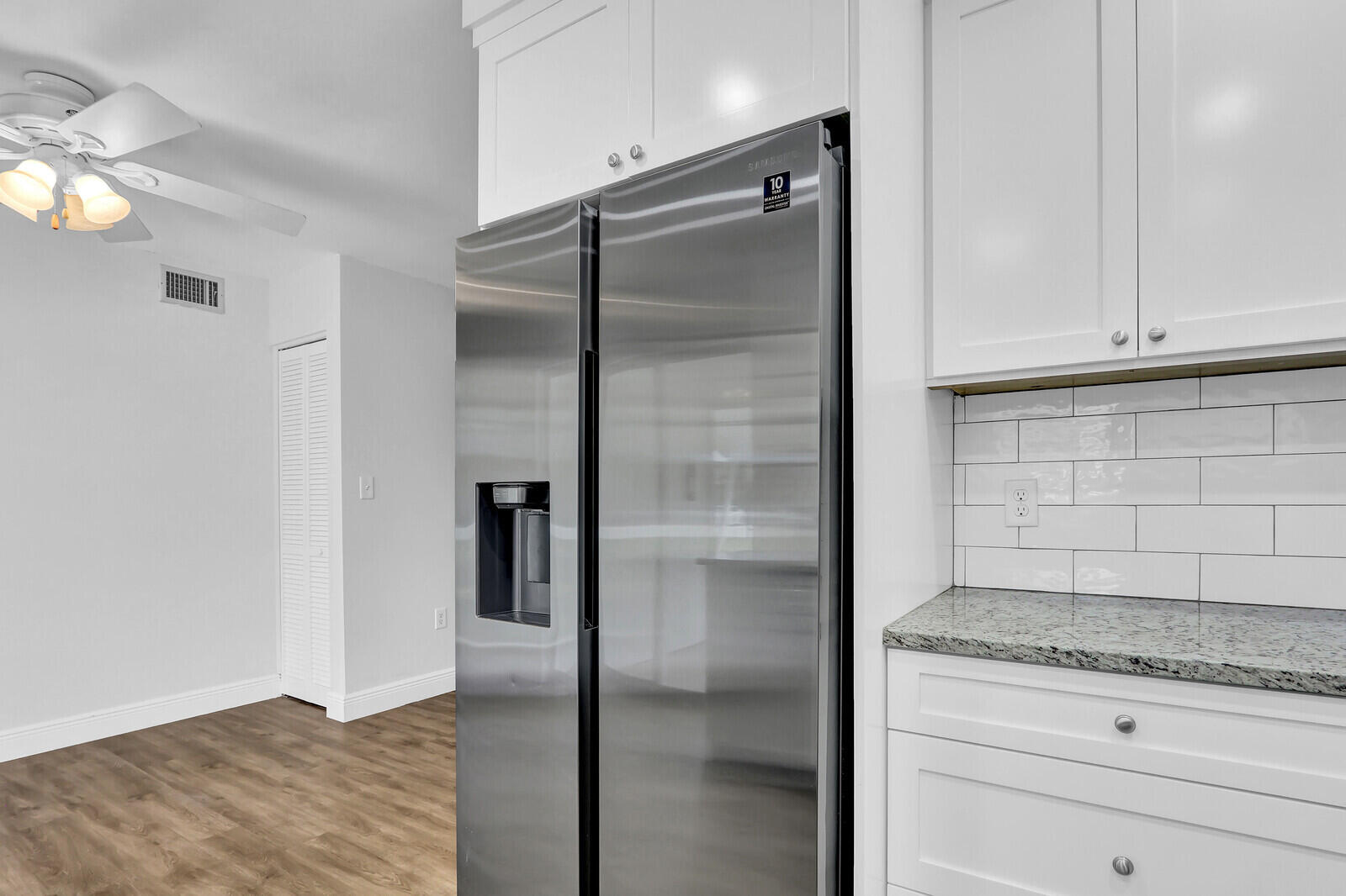 3210 Meridian Way S 11