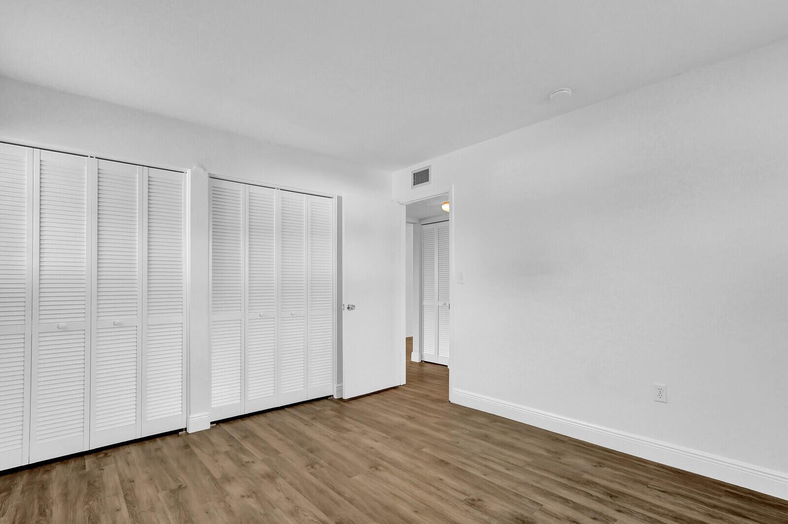 3210 Meridian Way S 11