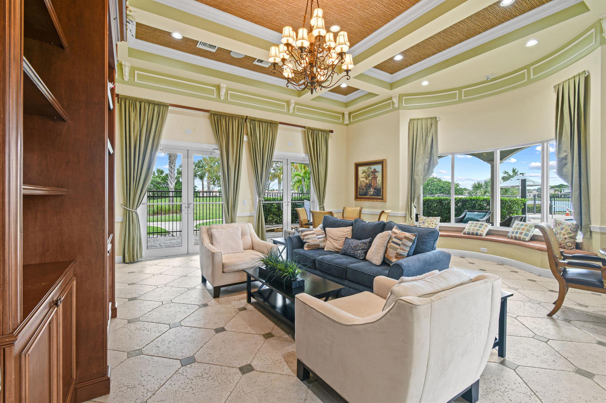 2540 NW Treviso Circle