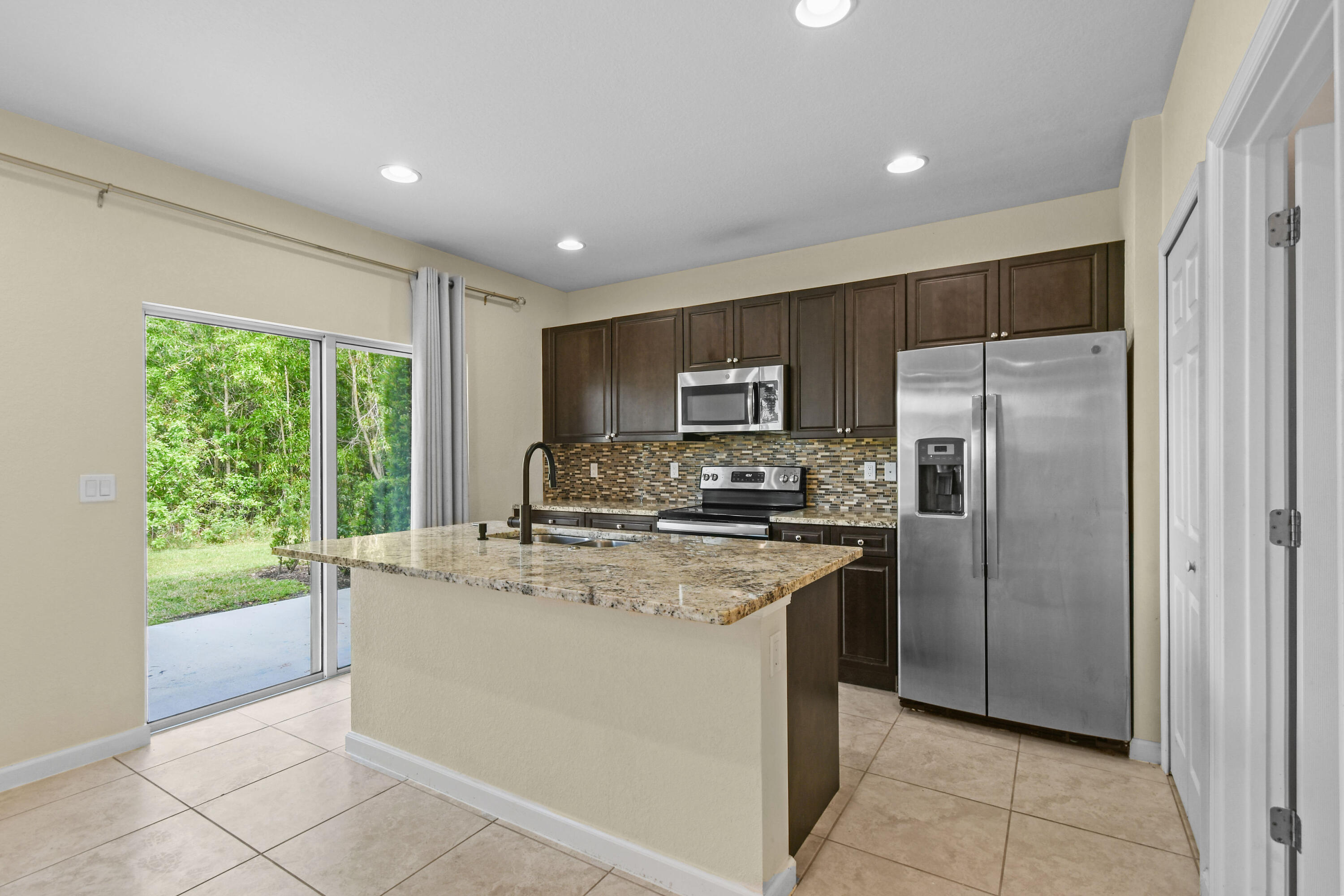 2540 NW Treviso Circle