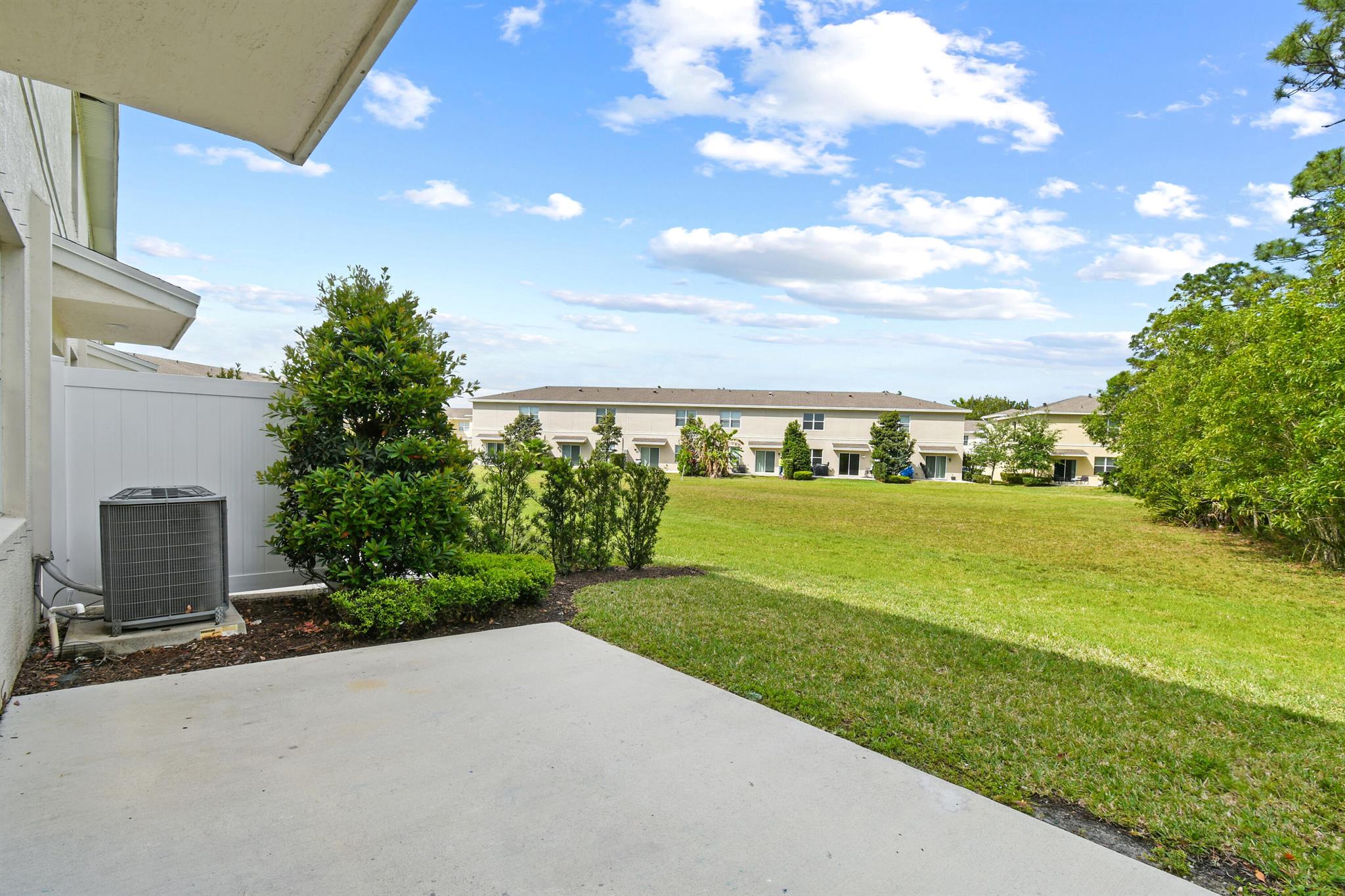 2540 NW Treviso Circle