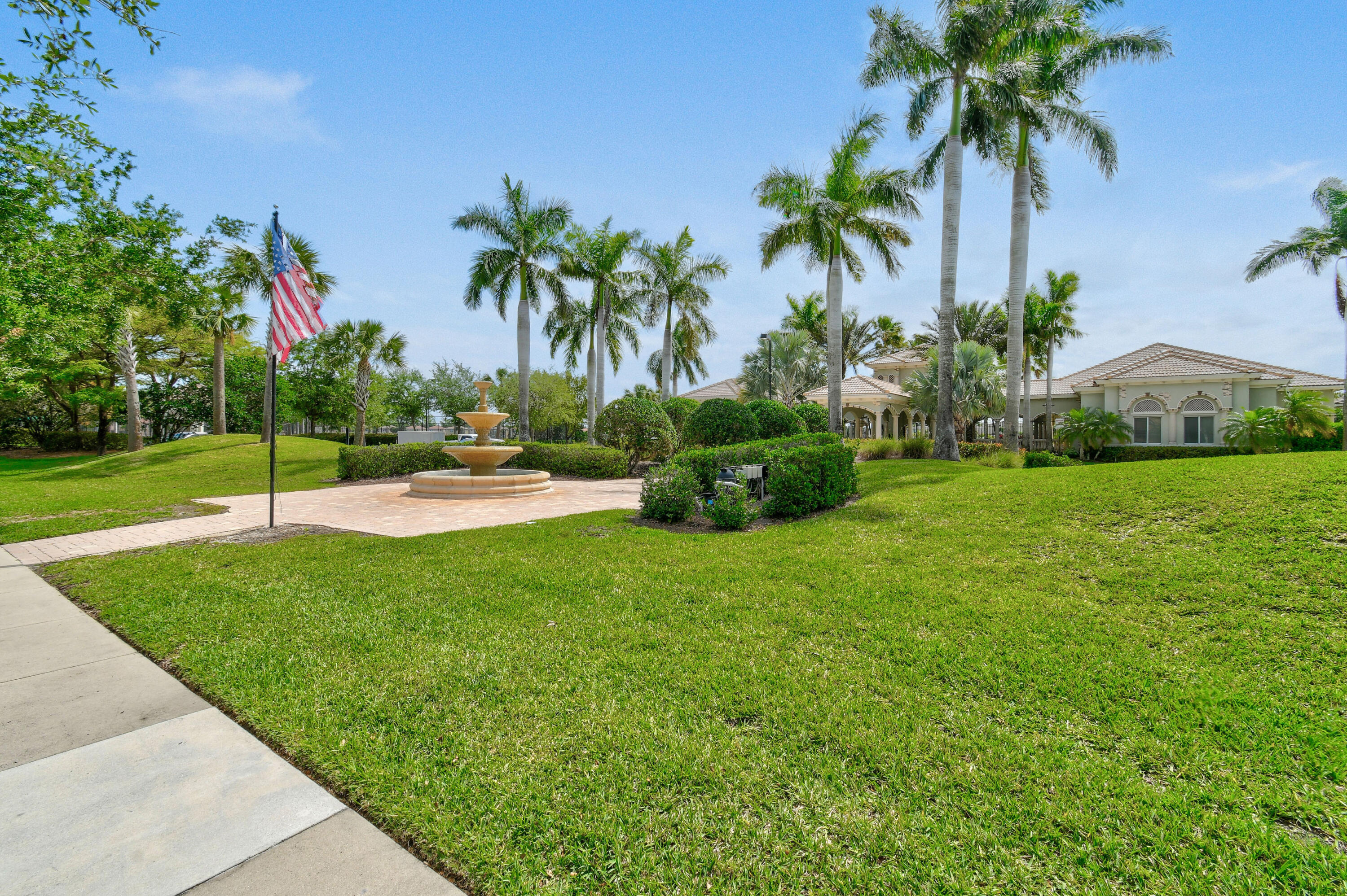 2540 NW Treviso Circle