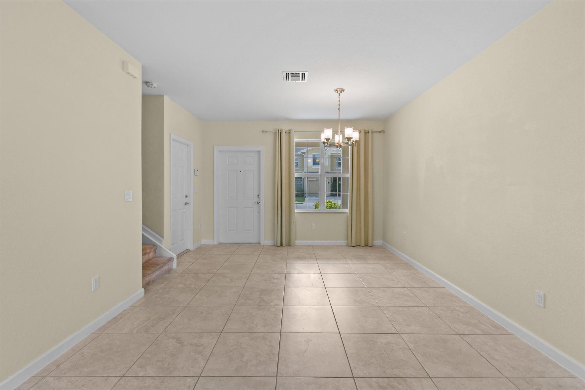 2540 NW Treviso Circle