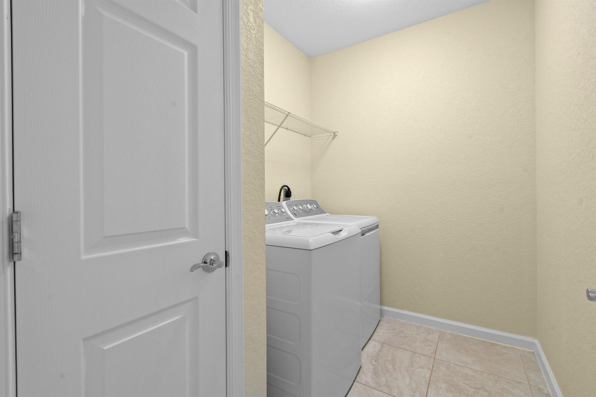 2540 NW Treviso Circle