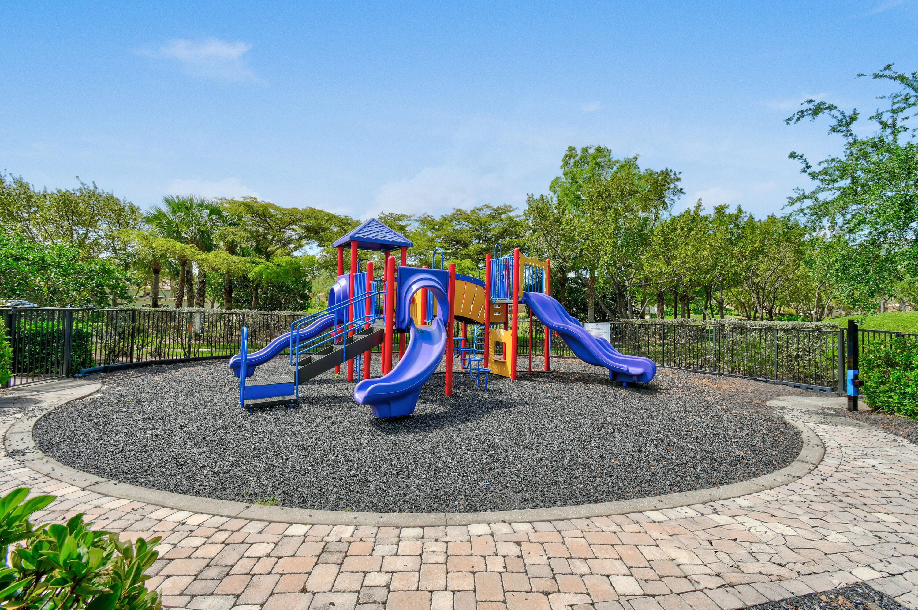 2540 NW Treviso Circle