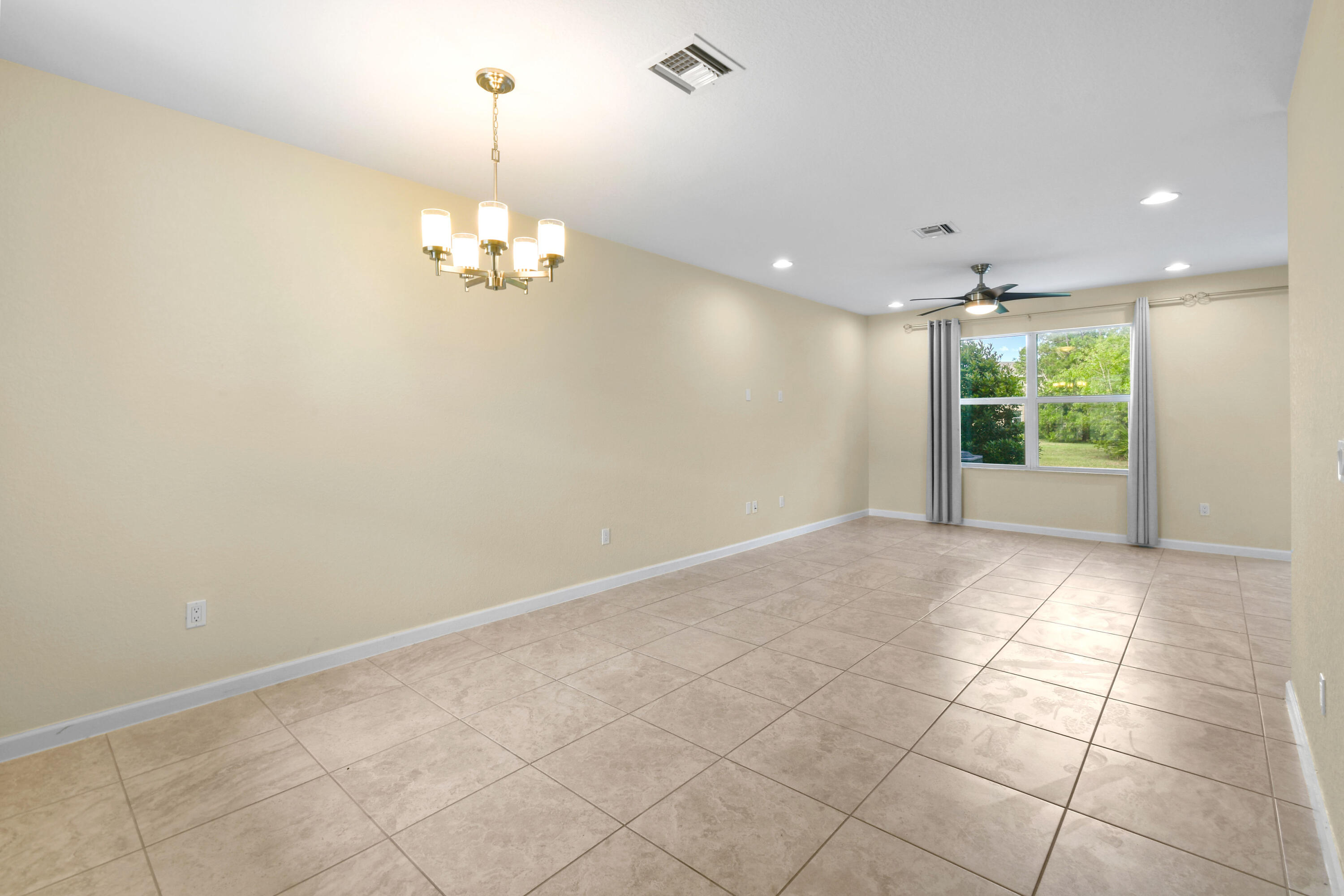 2540 NW Treviso Circle