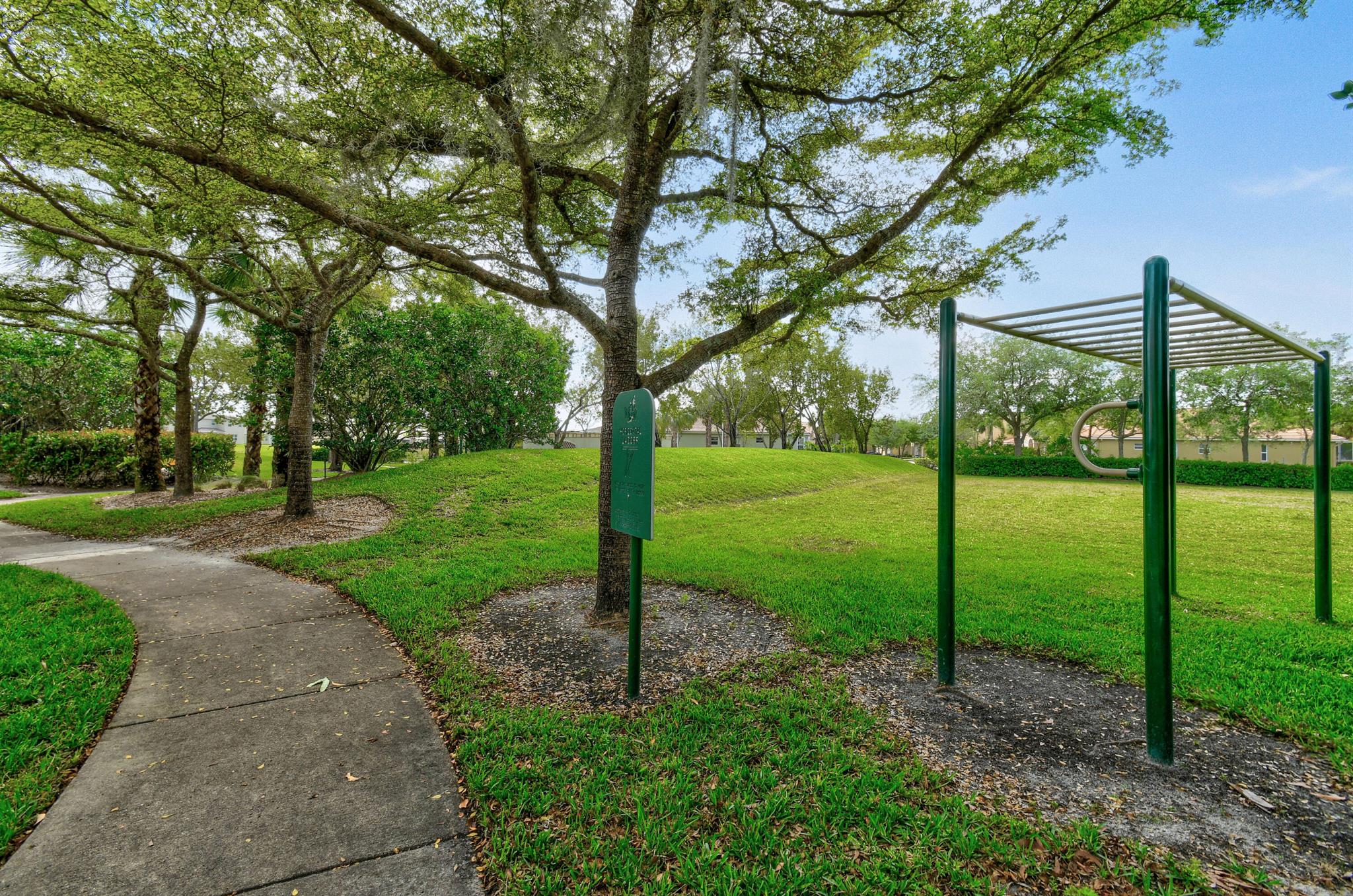 2540 NW Treviso Circle