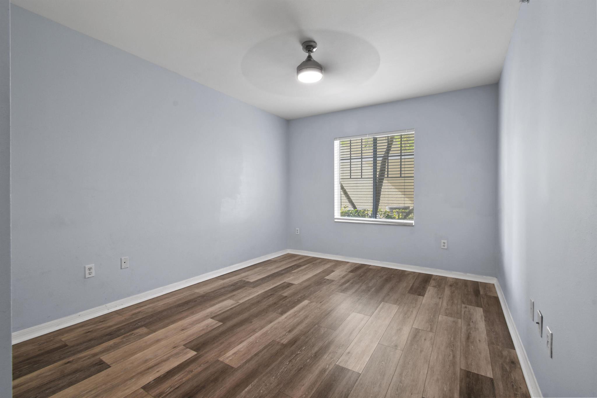 6565 Emerald Dunes Drive 108