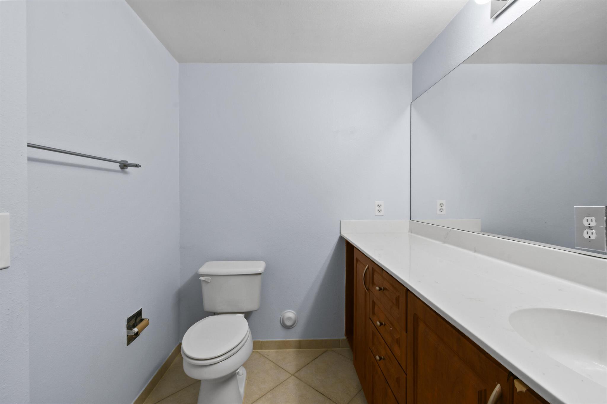 6565 Emerald Dunes Drive 108