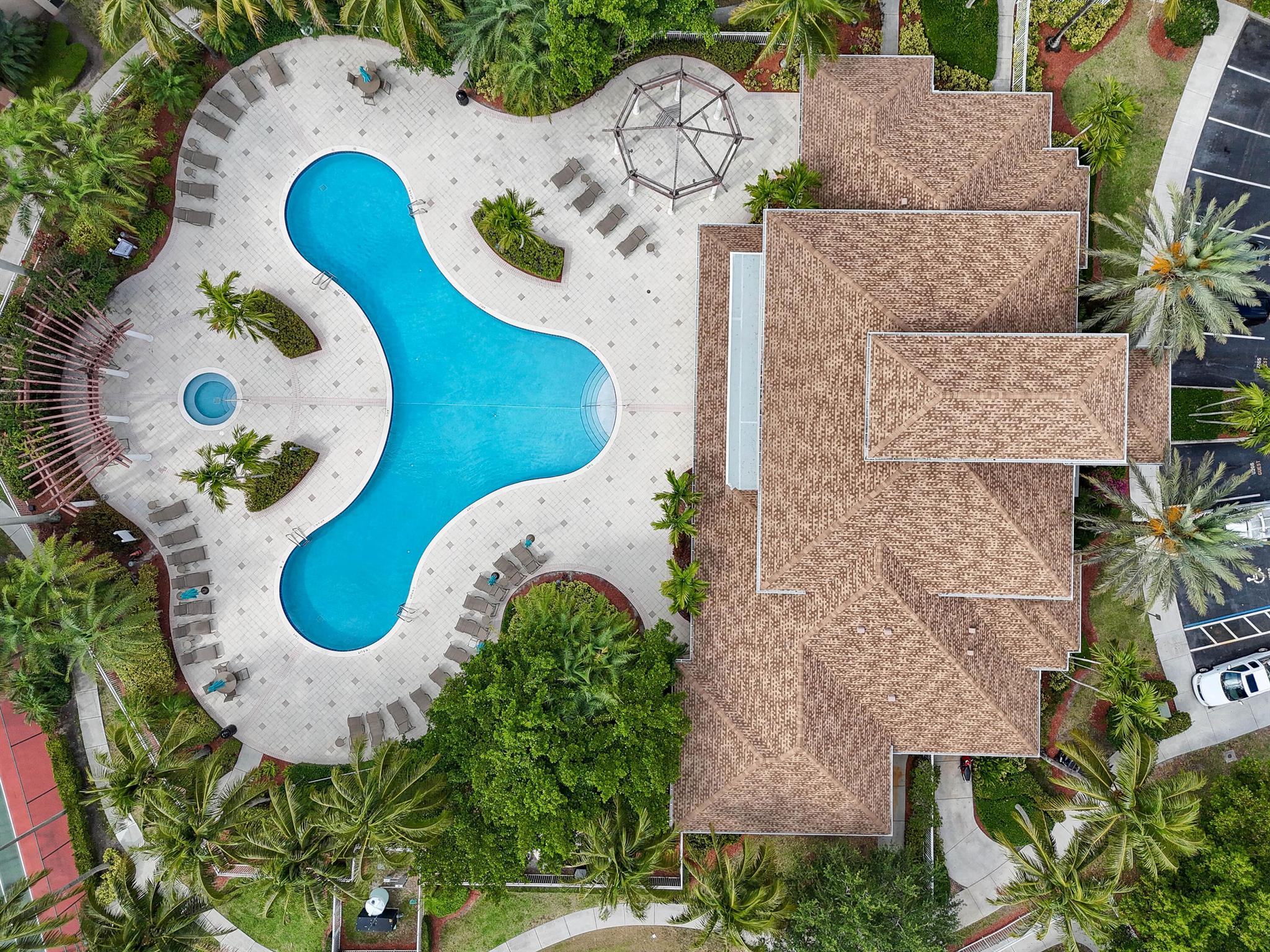 6565 Emerald Dunes Drive 108